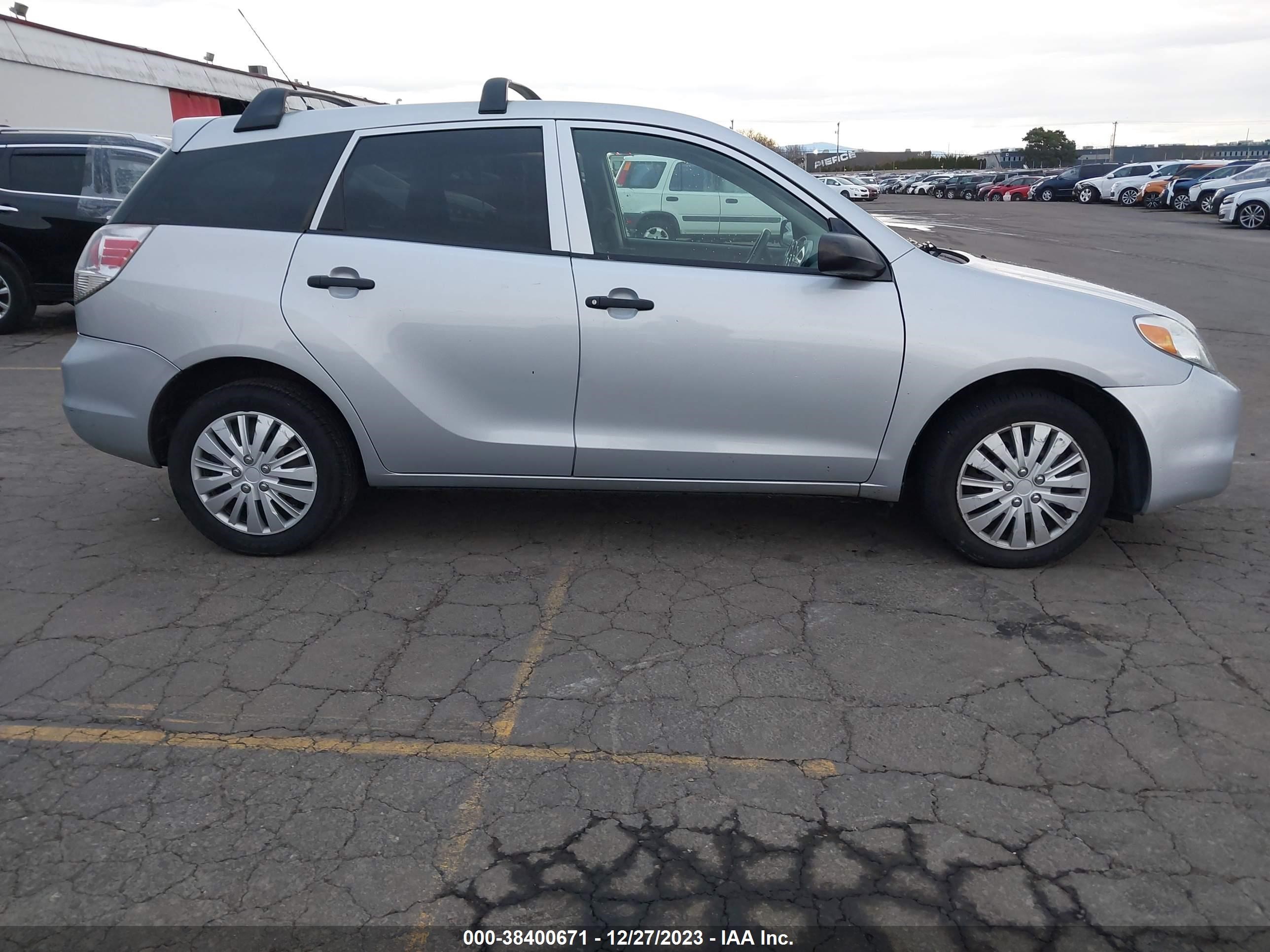 Photo 12 VIN: 2T1KR32EX7C684970 - TOYOTA MATRIX 