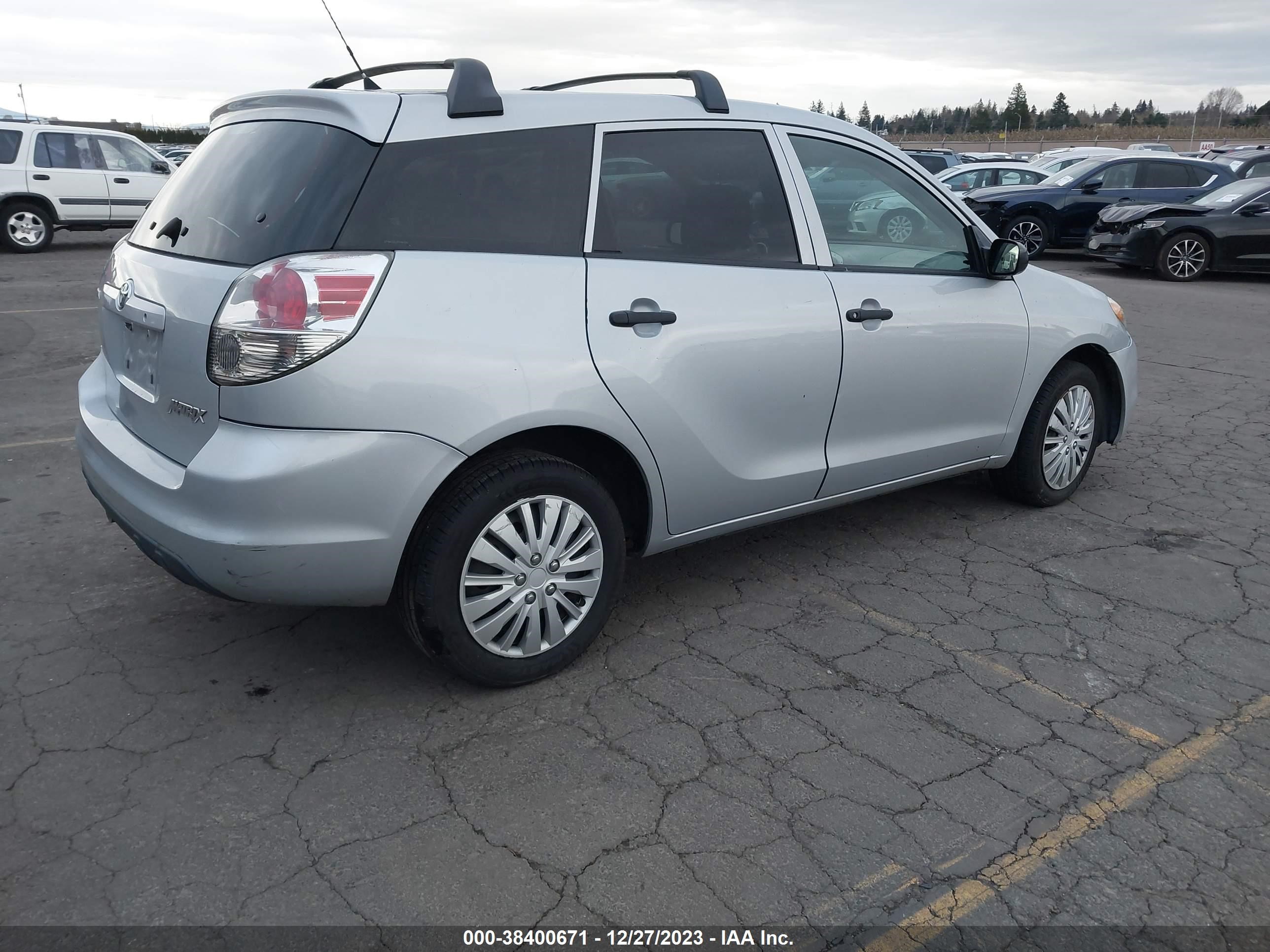 Photo 3 VIN: 2T1KR32EX7C684970 - TOYOTA MATRIX 