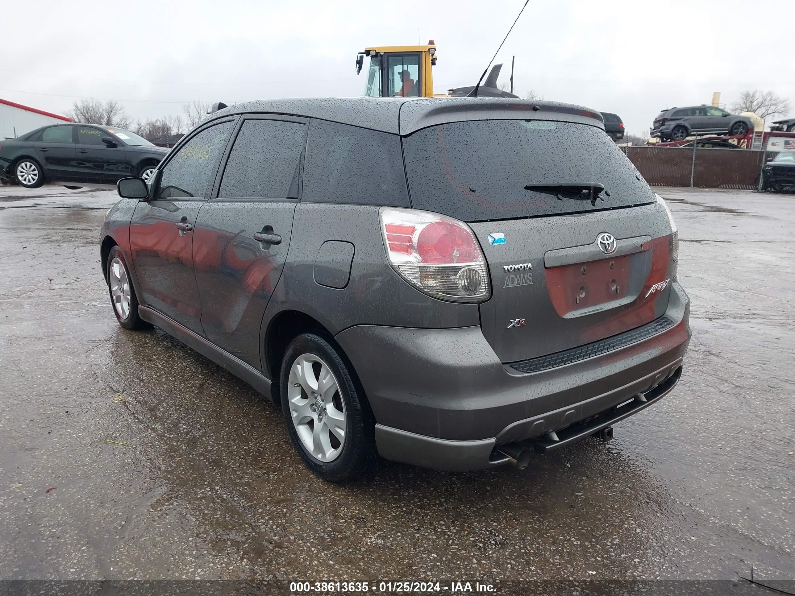 Photo 2 VIN: 2T1KR32EX8C695372 - TOYOTA MATRIX 