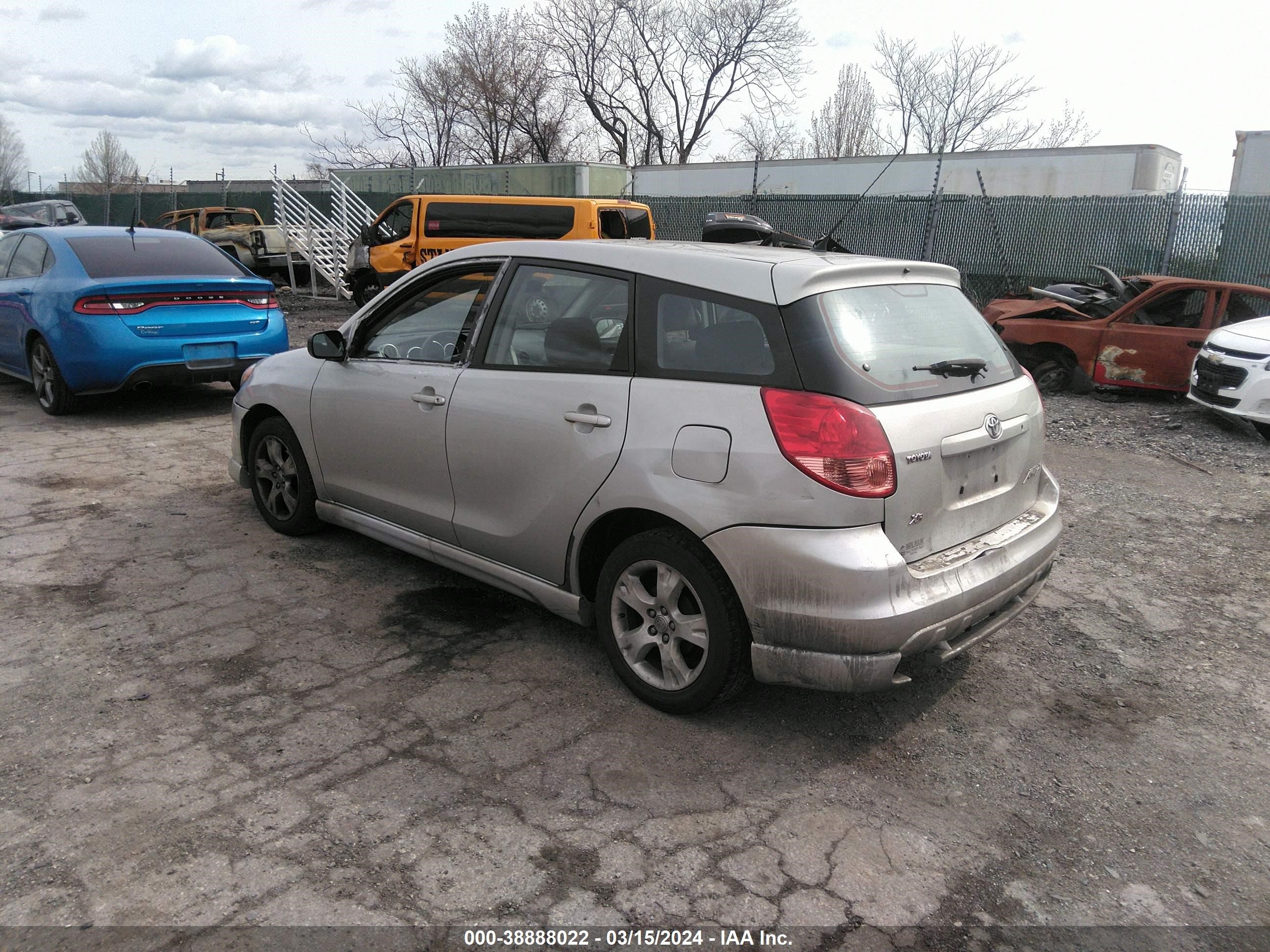 Photo 2 VIN: 2T1KR38E43C062480 - TOYOTA MATRIX 