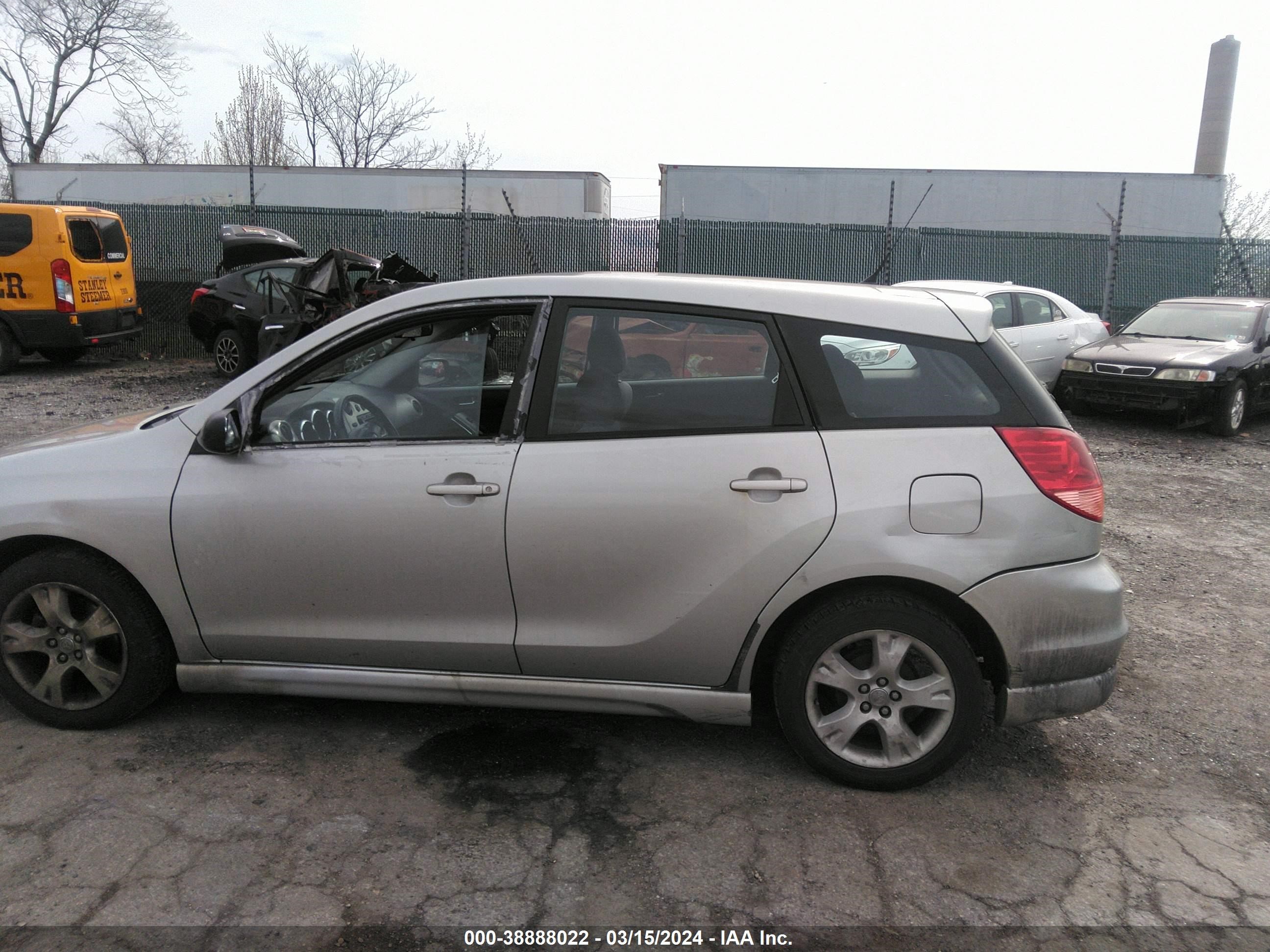 Photo 5 VIN: 2T1KR38E43C062480 - TOYOTA MATRIX 