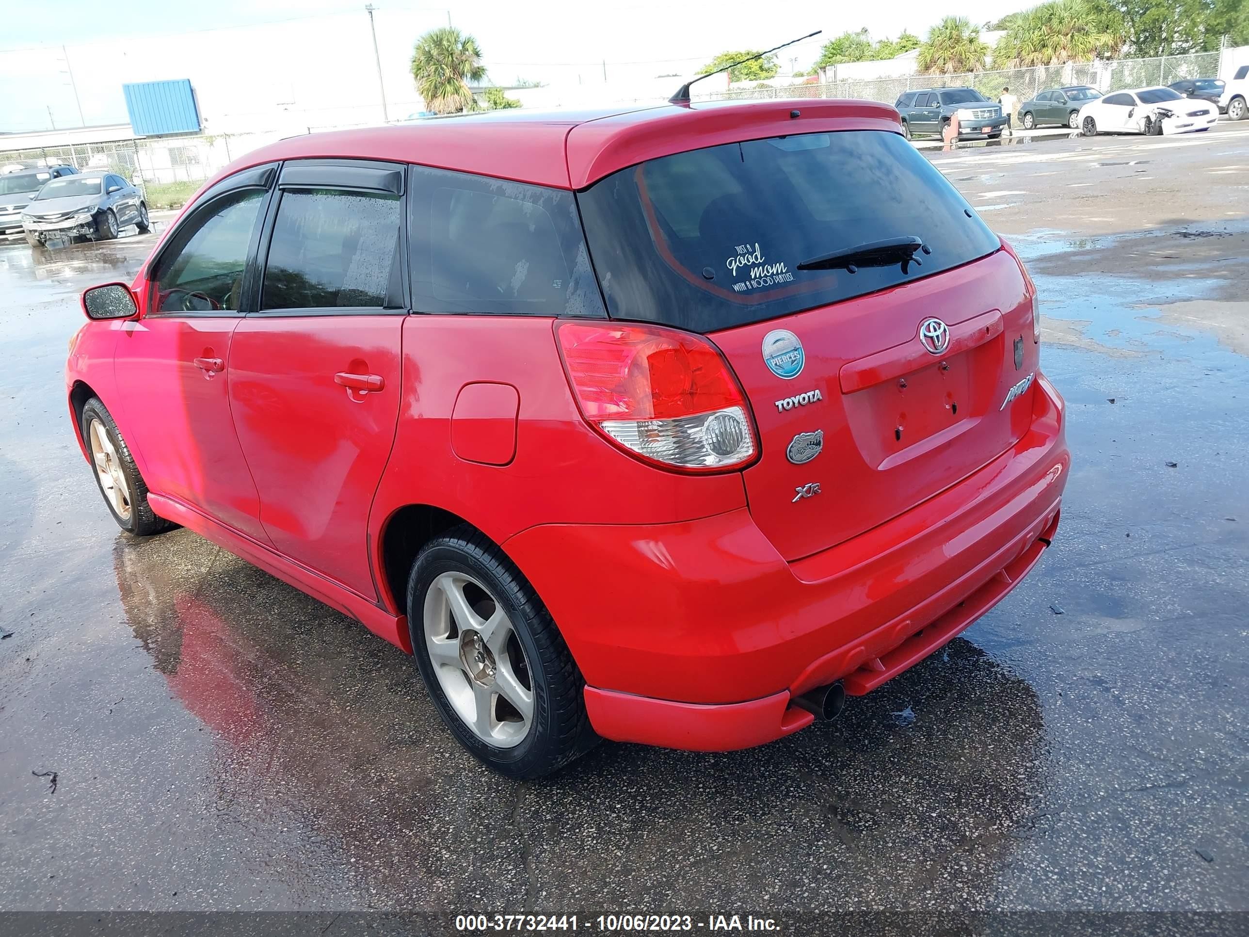 Photo 2 VIN: 2T1KR38E83C056598 - TOYOTA MATRIX 