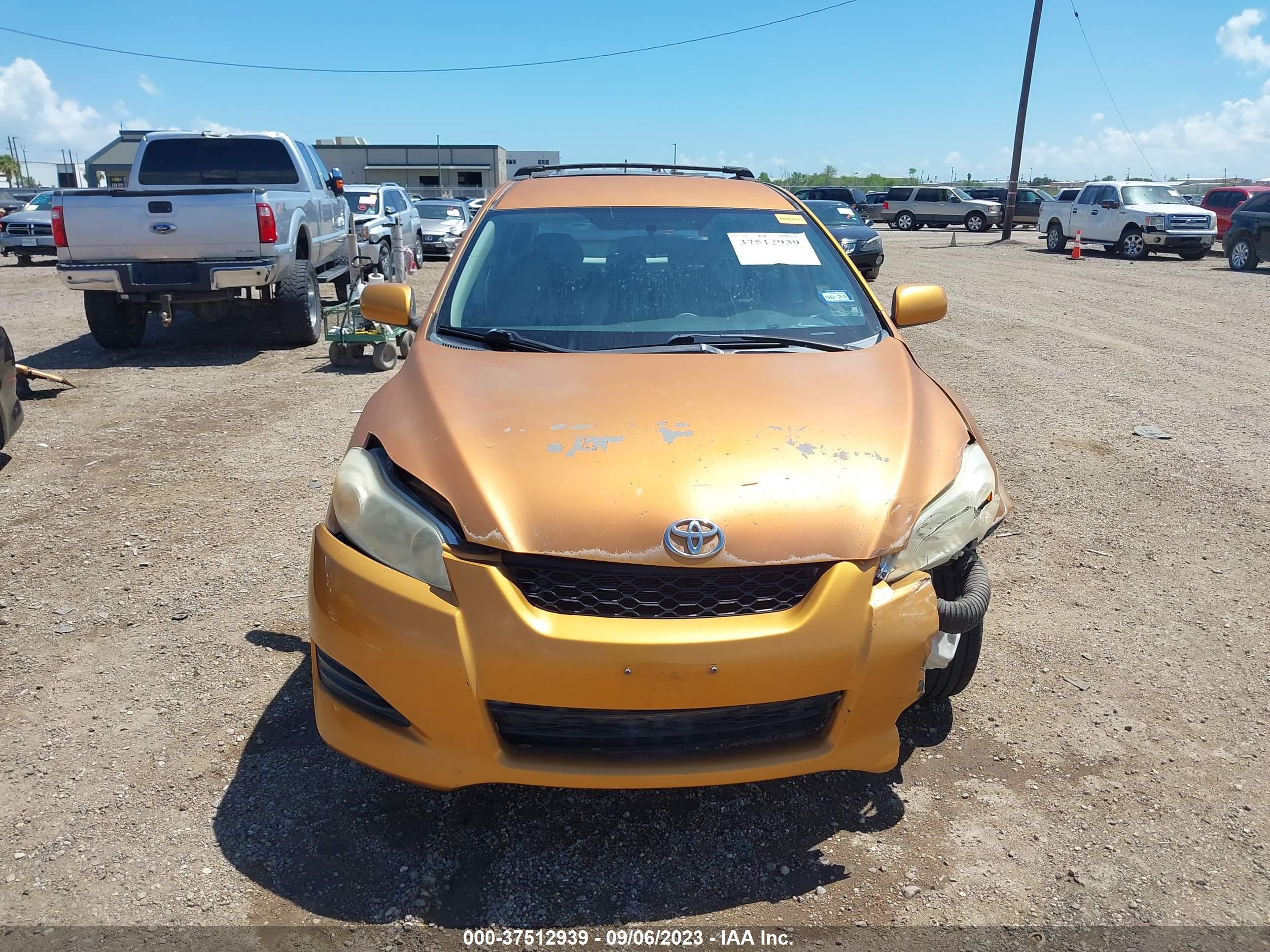 Photo 11 VIN: 2T1KU40E19C037450 - TOYOTA MATRIX 