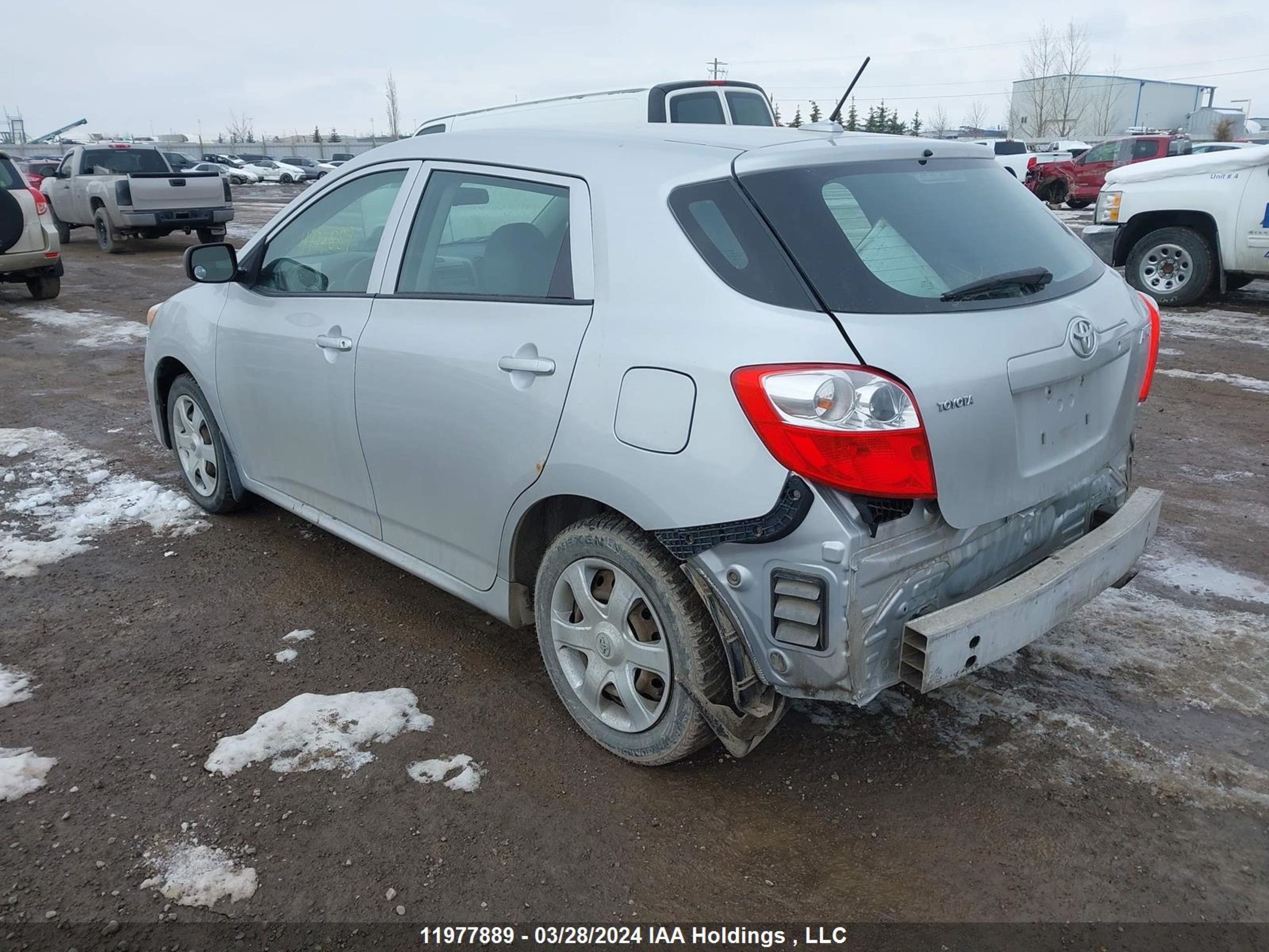 Photo 2 VIN: 2T1KU40E19C130890 - TOYOTA MATRIX 