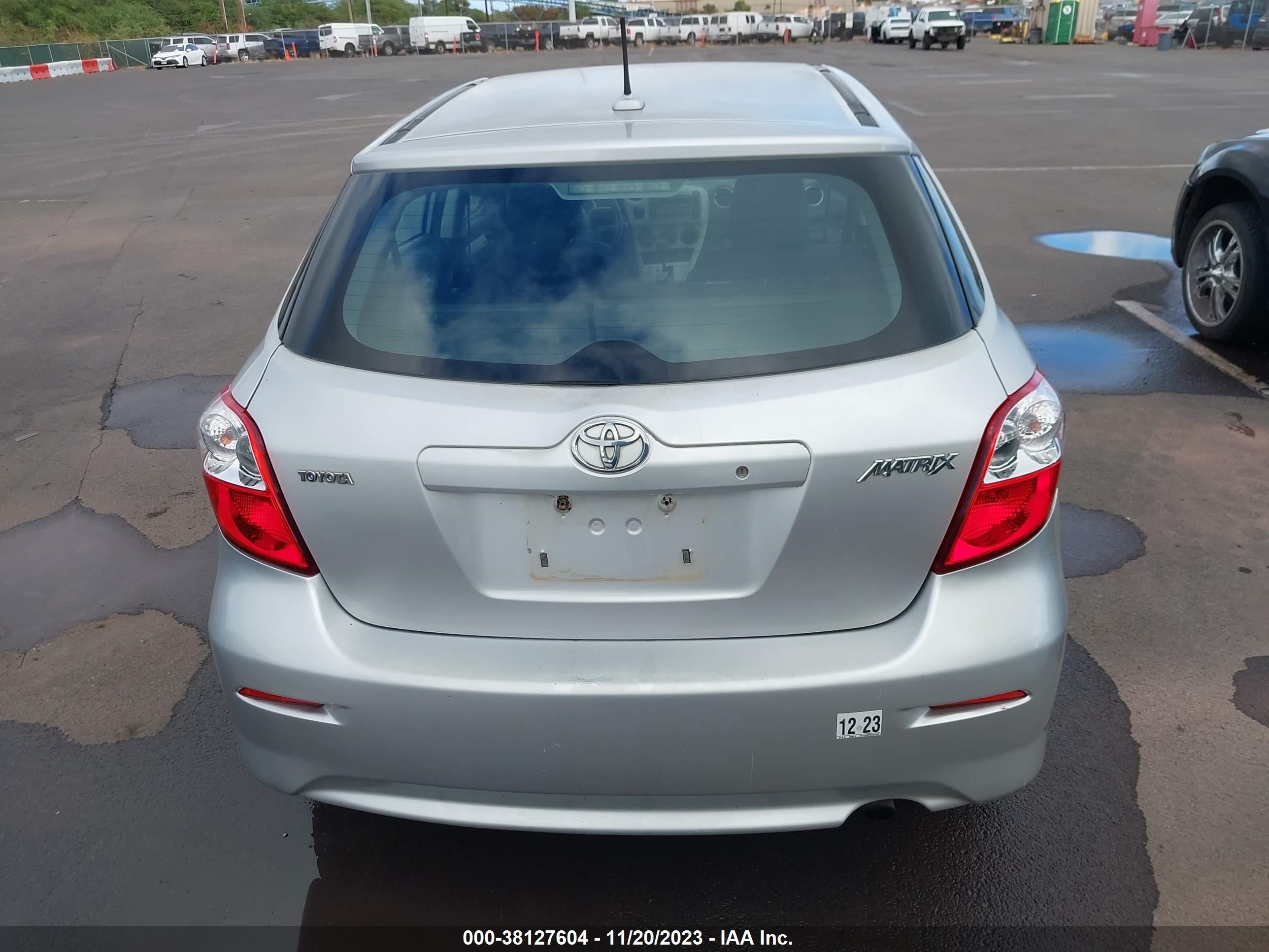 Photo 15 VIN: 2T1KU40E39C037045 - TOYOTA MATRIX 