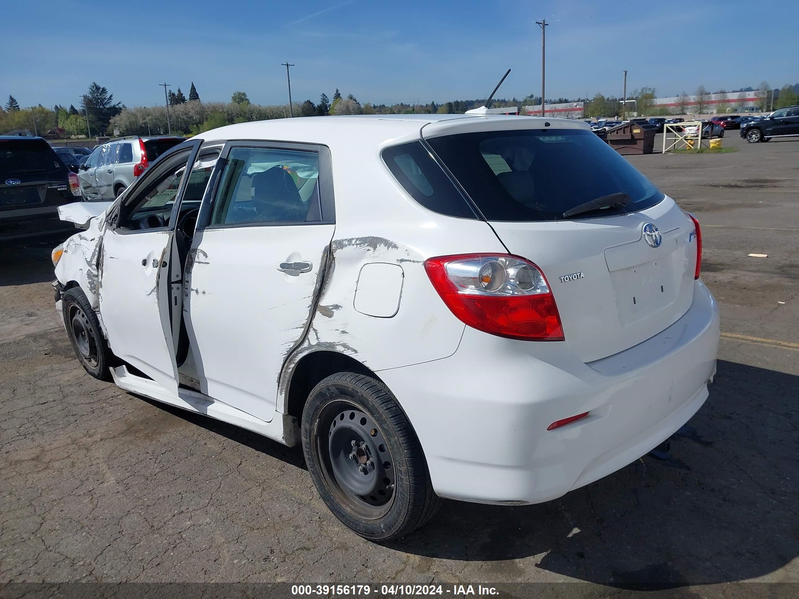 Photo 2 VIN: 2T1KU40E39C184210 - TOYOTA MATRIX 