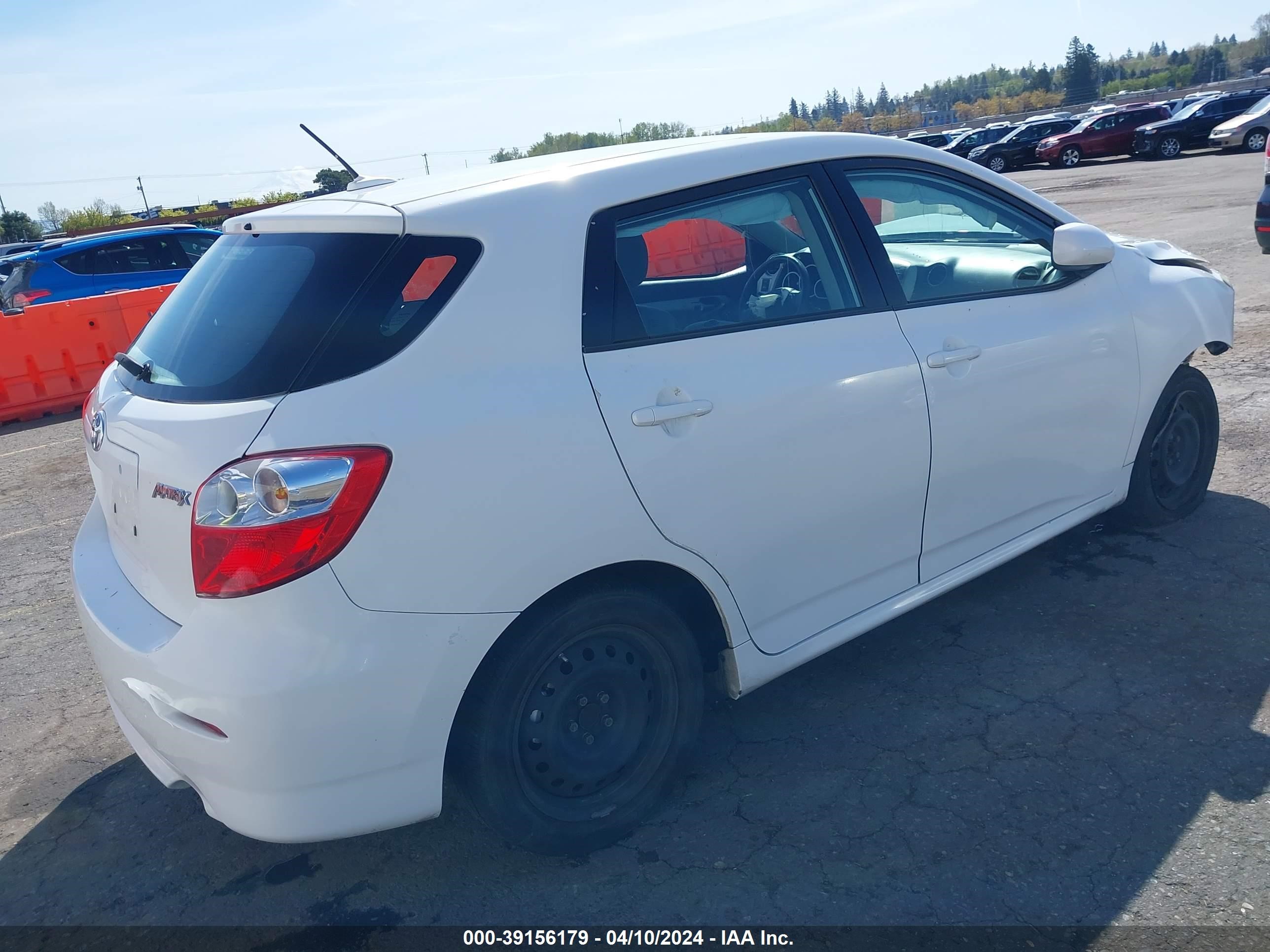 Photo 3 VIN: 2T1KU40E39C184210 - TOYOTA MATRIX 