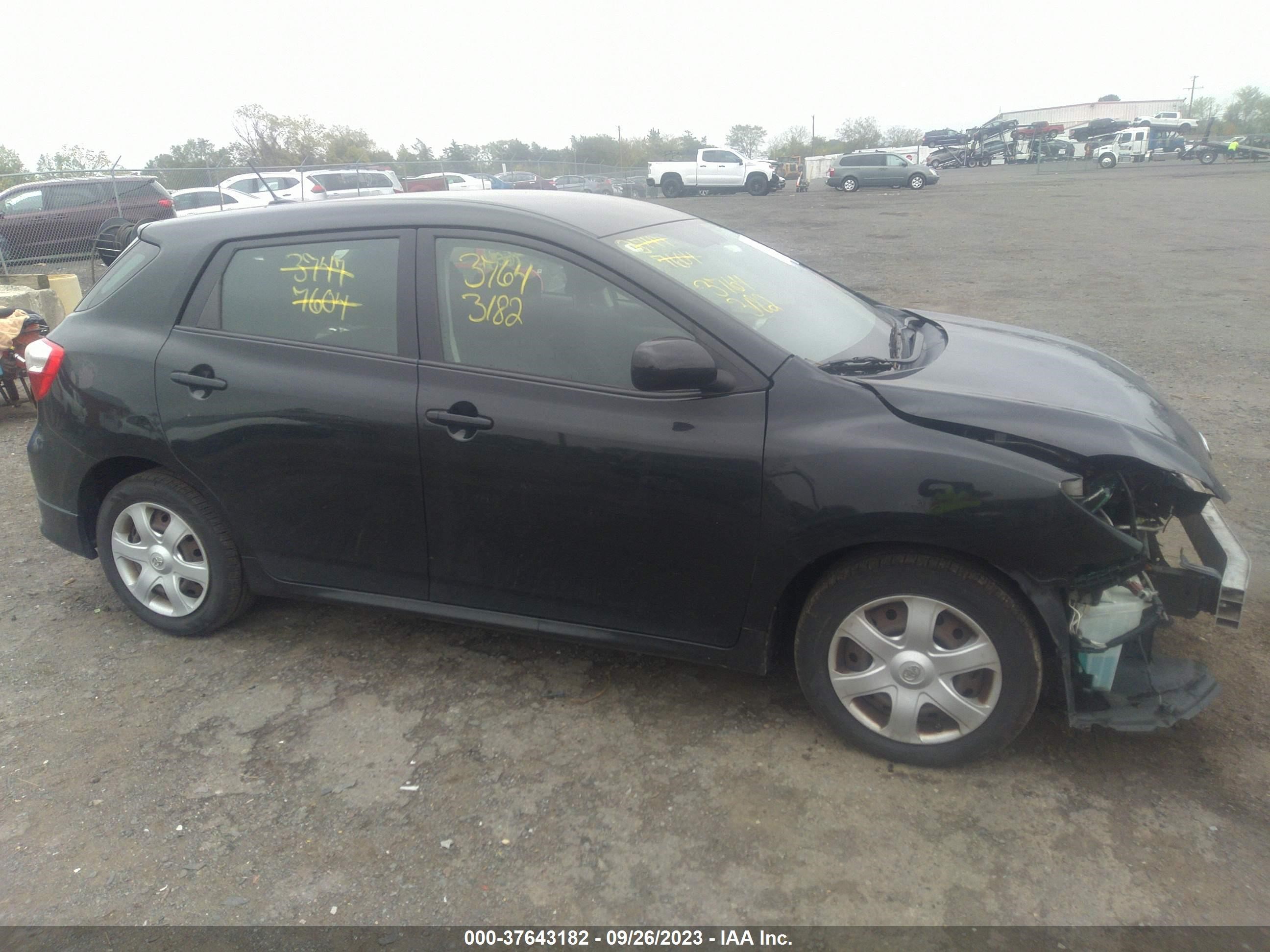 Photo 13 VIN: 2T1KU40E49C161180 - TOYOTA MATRIX 