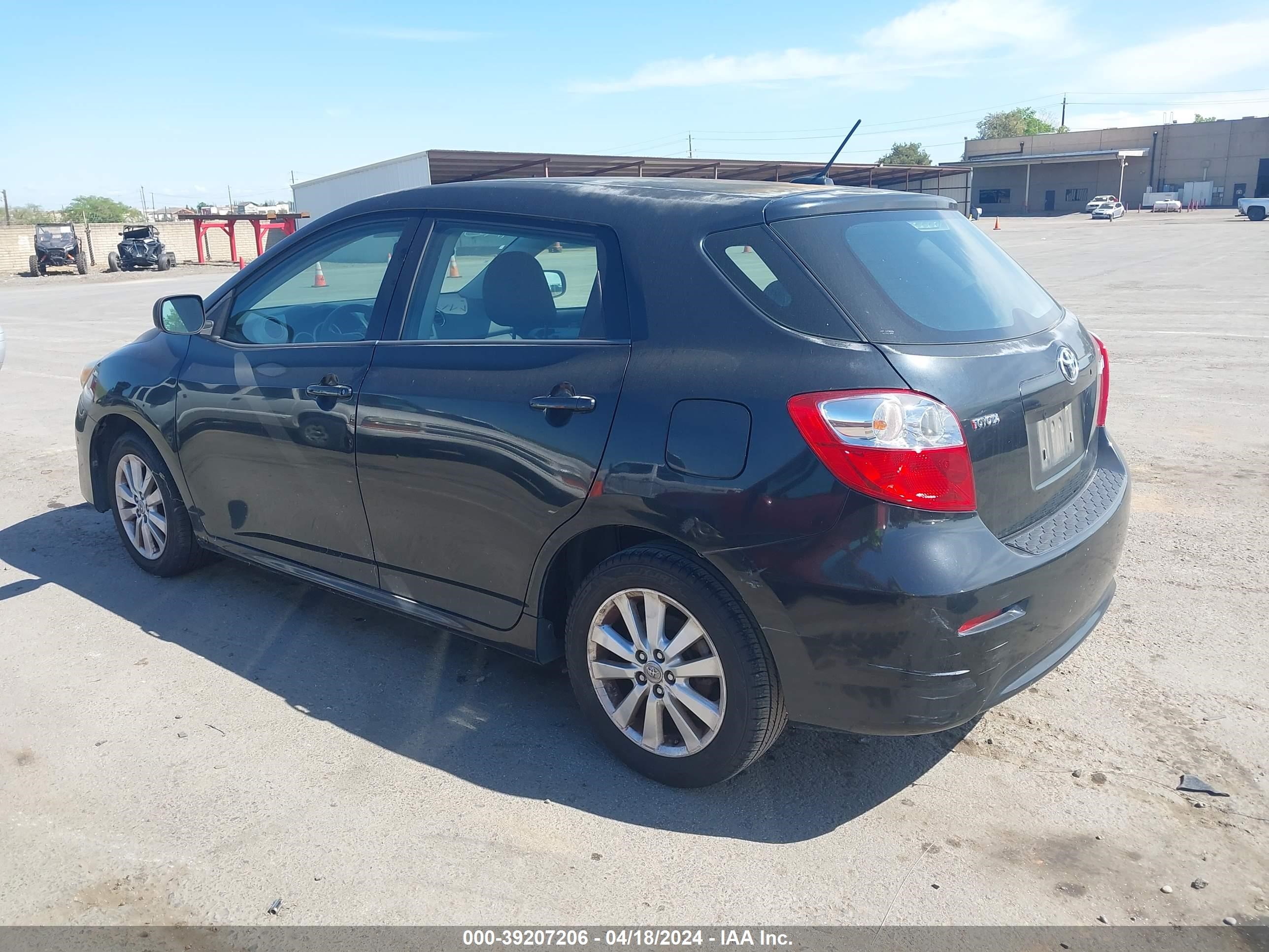 Photo 2 VIN: 2T1KU40E79C011922 - TOYOTA MATRIX 