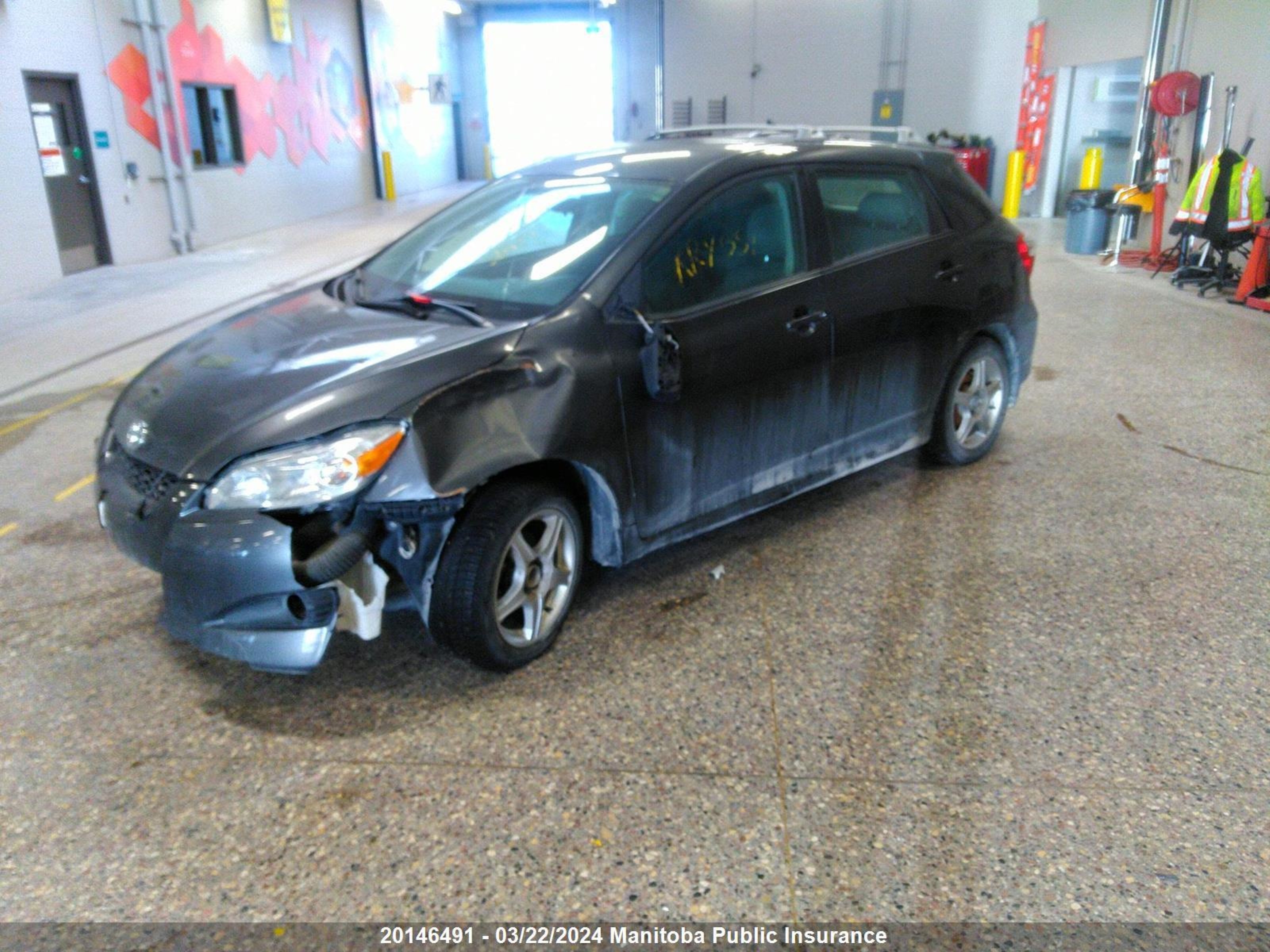 Photo 1 VIN: 2T1KU40E79C077810 - TOYOTA MATRIX 