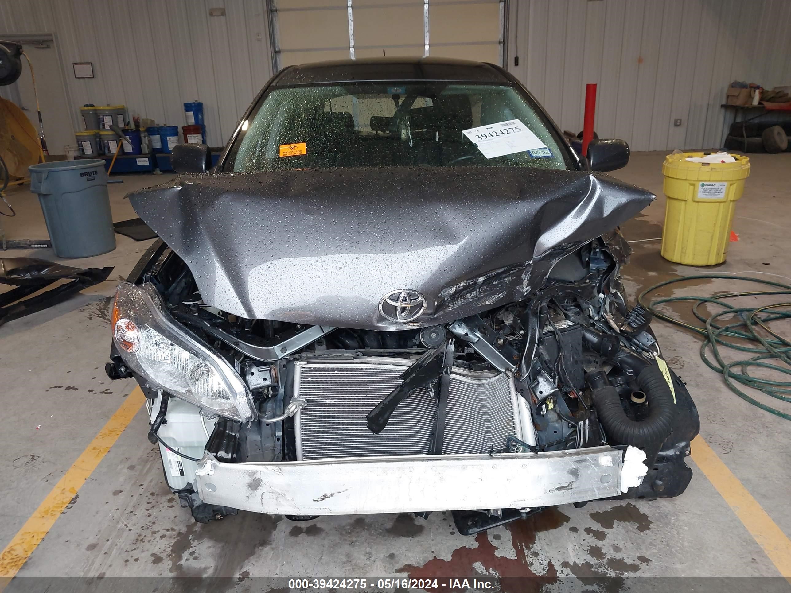 Photo 10 VIN: 2T1KU40E79C176465 - TOYOTA MATRIX 