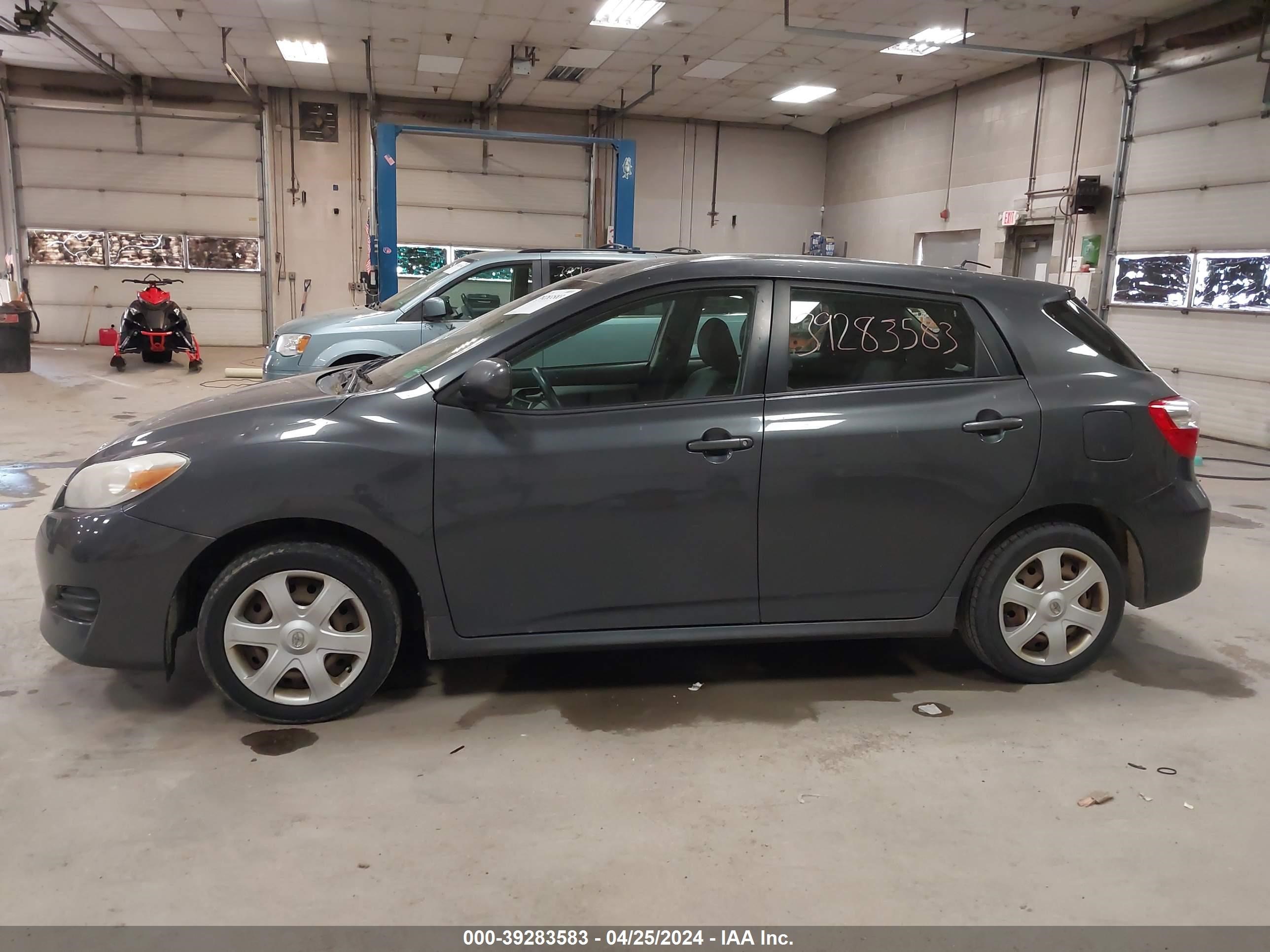 Photo 11 VIN: 2T1KU40E89C076892 - TOYOTA MATRIX 