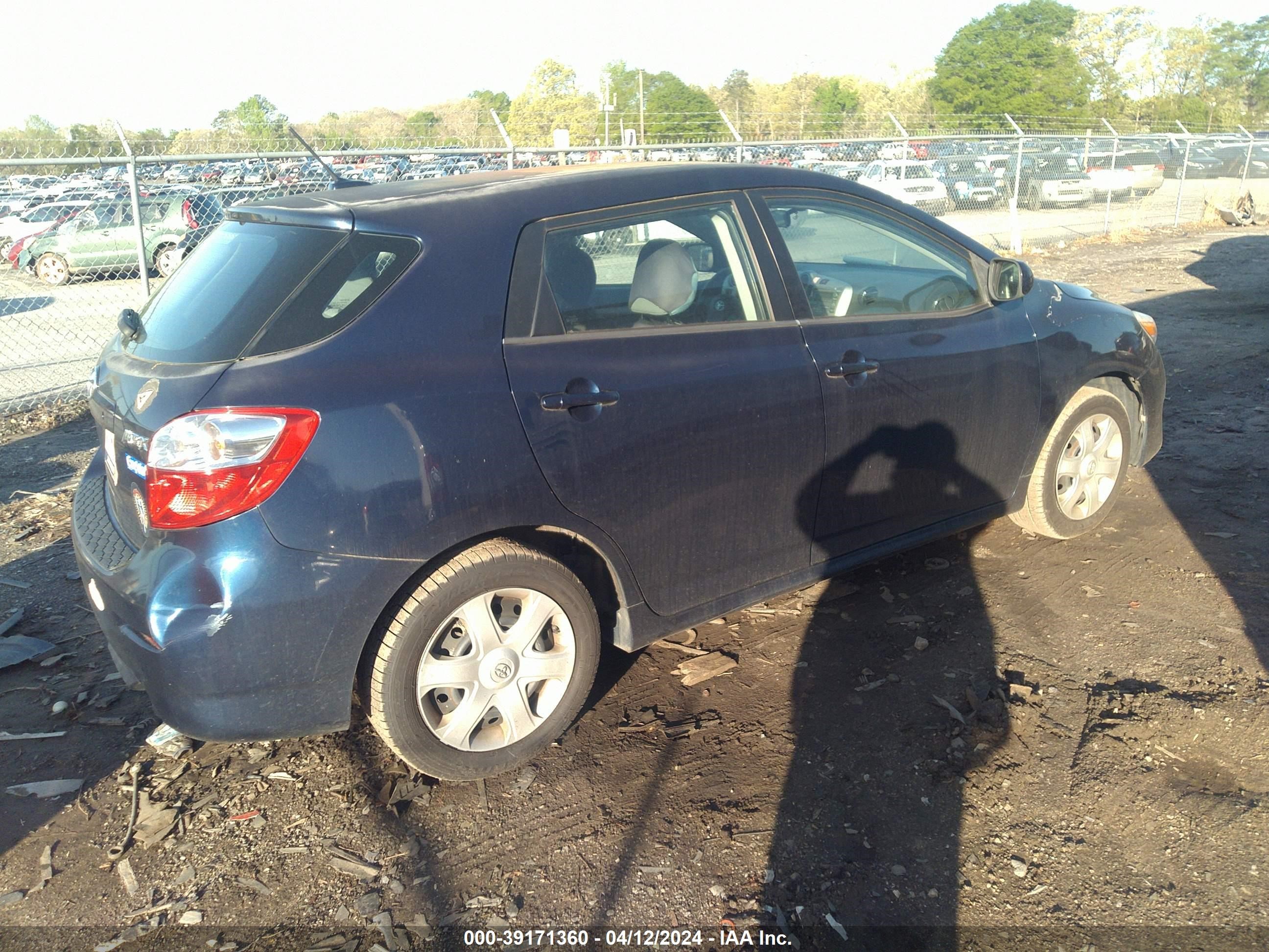 Photo 3 VIN: 2T1KU40EX9C005287 - TOYOTA MATRIX 