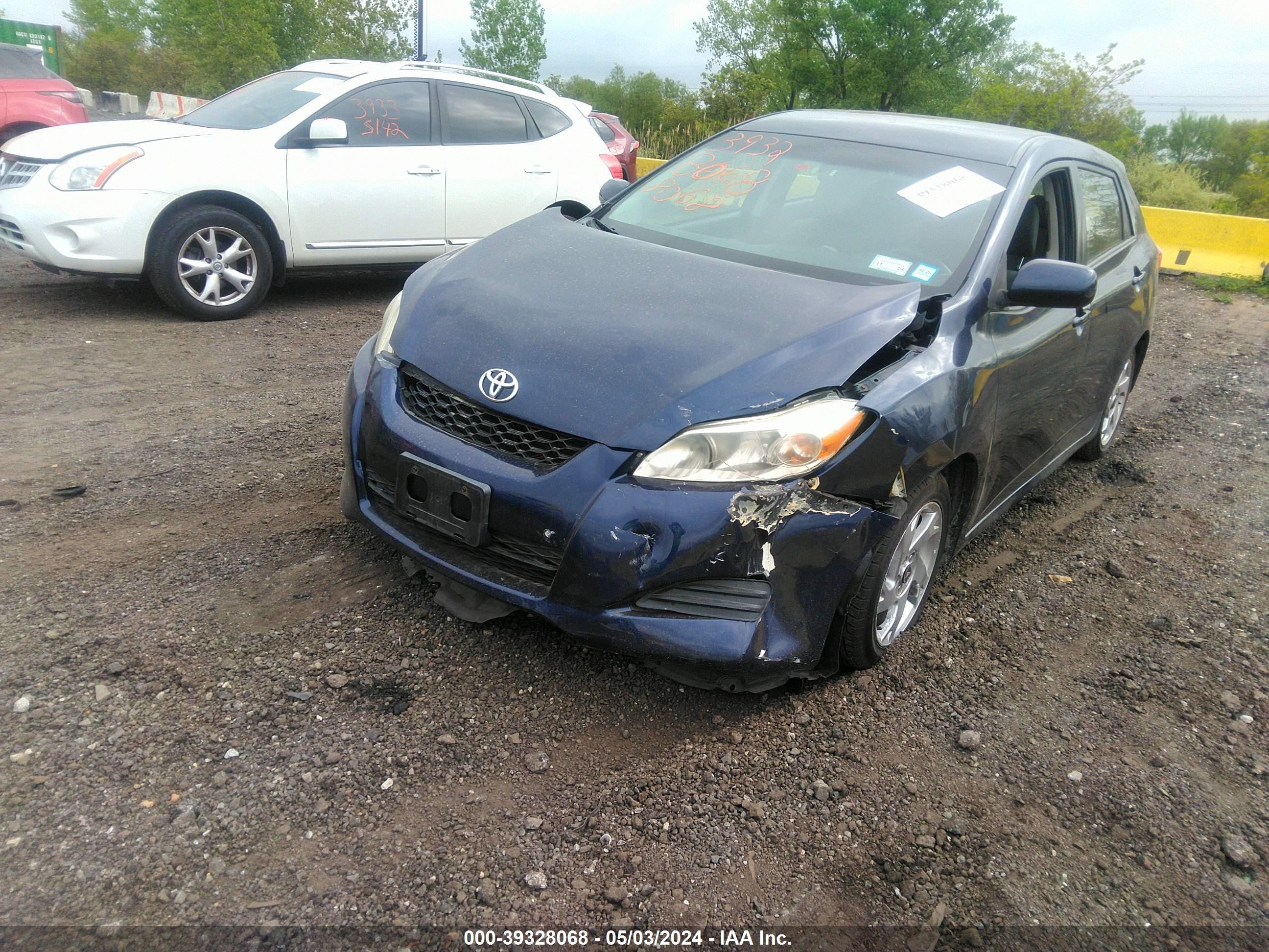 Photo 1 VIN: 2T1KU40EX9C168151 - TOYOTA MATRIX 