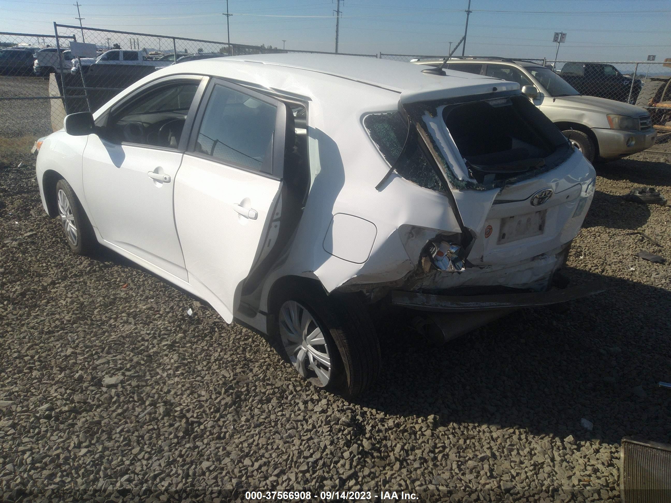 Photo 2 VIN: 2T1KU4EE0DC954123 - TOYOTA MATRIX 