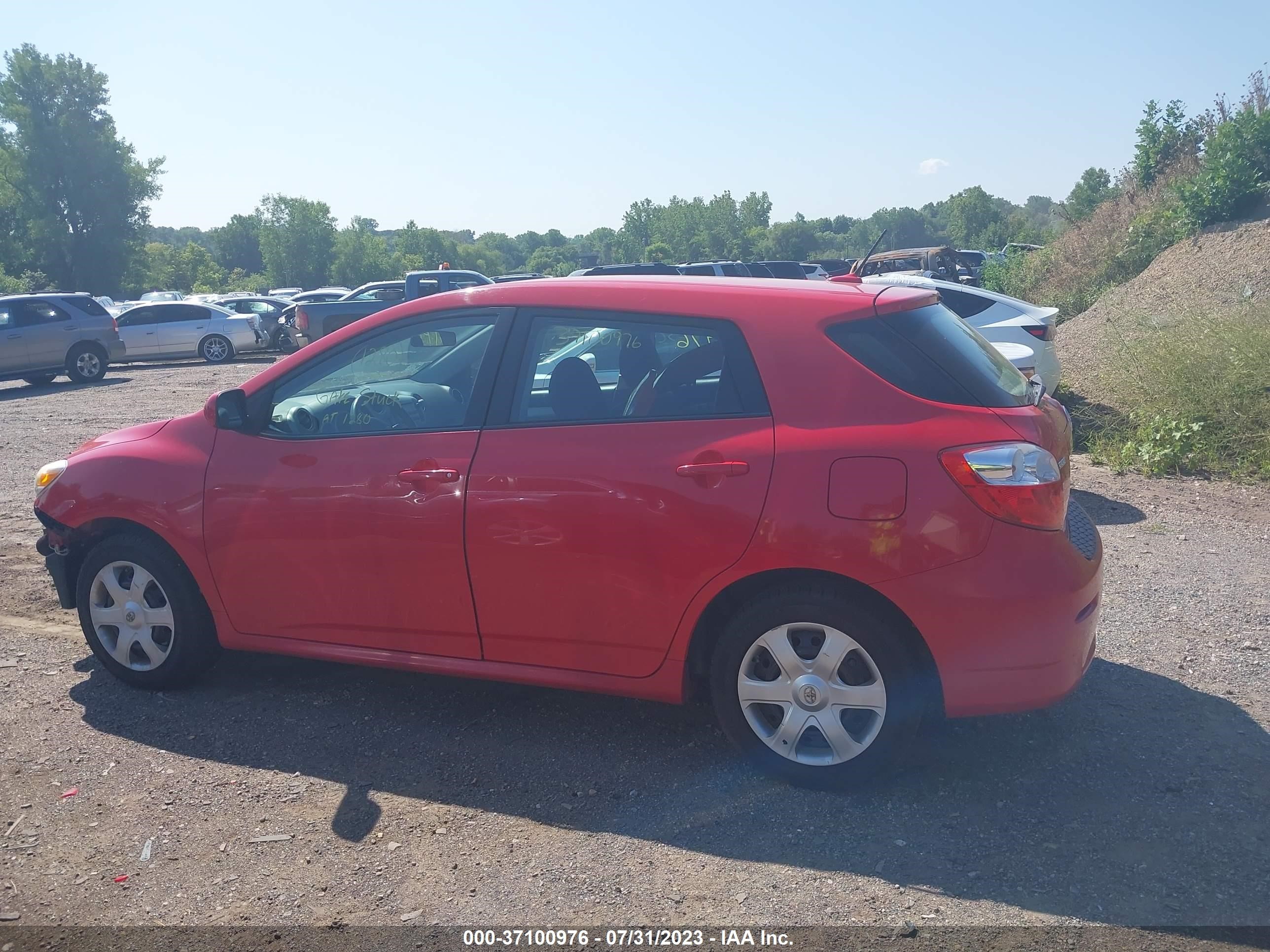 Photo 13 VIN: 2T1KU4EE1AC291740 - TOYOTA MATRIX 