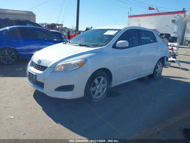 Photo 1 VIN: 2T1KU4EE2AC412288 - TOYOTA MATRIX 