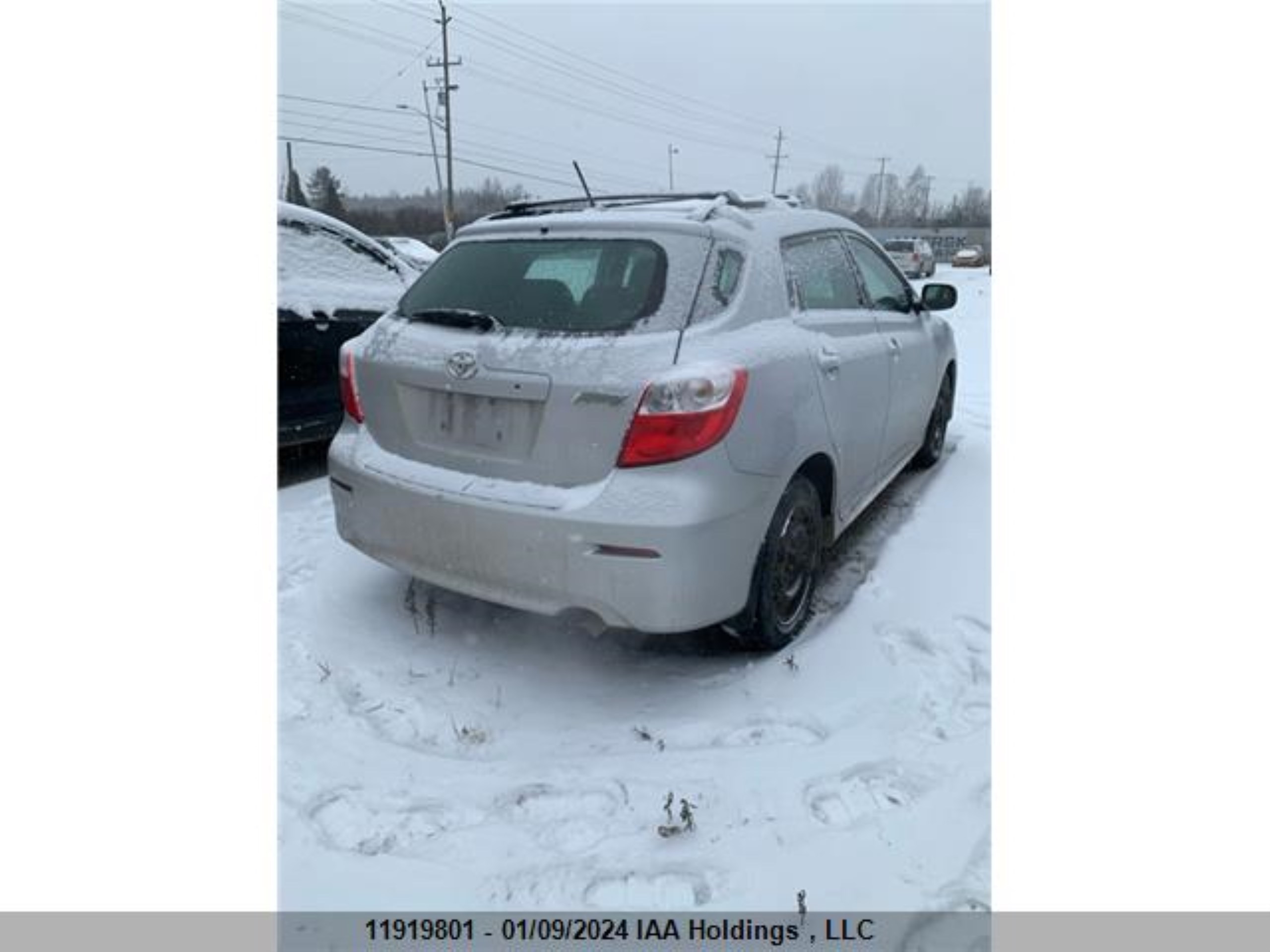 Photo 2 VIN: 2T1KU4EE2BC552956 - TOYOTA MATRIX 