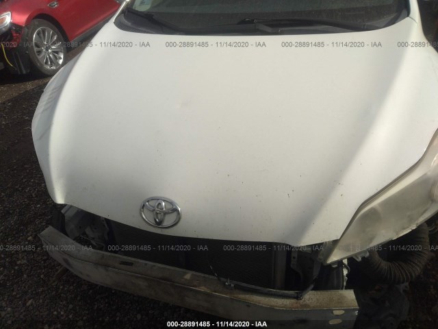 Photo 9 VIN: 2T1KU4EE2BC562404 - TOYOTA MATRIX 