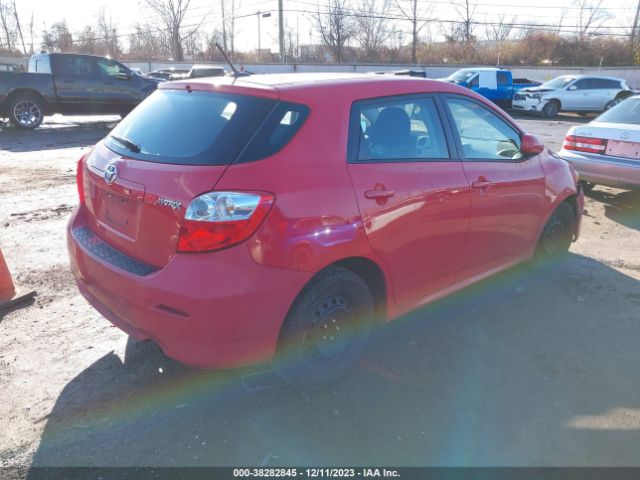 Photo 3 VIN: 2T1KU4EE3BC570110 - TOYOTA MATRIX 