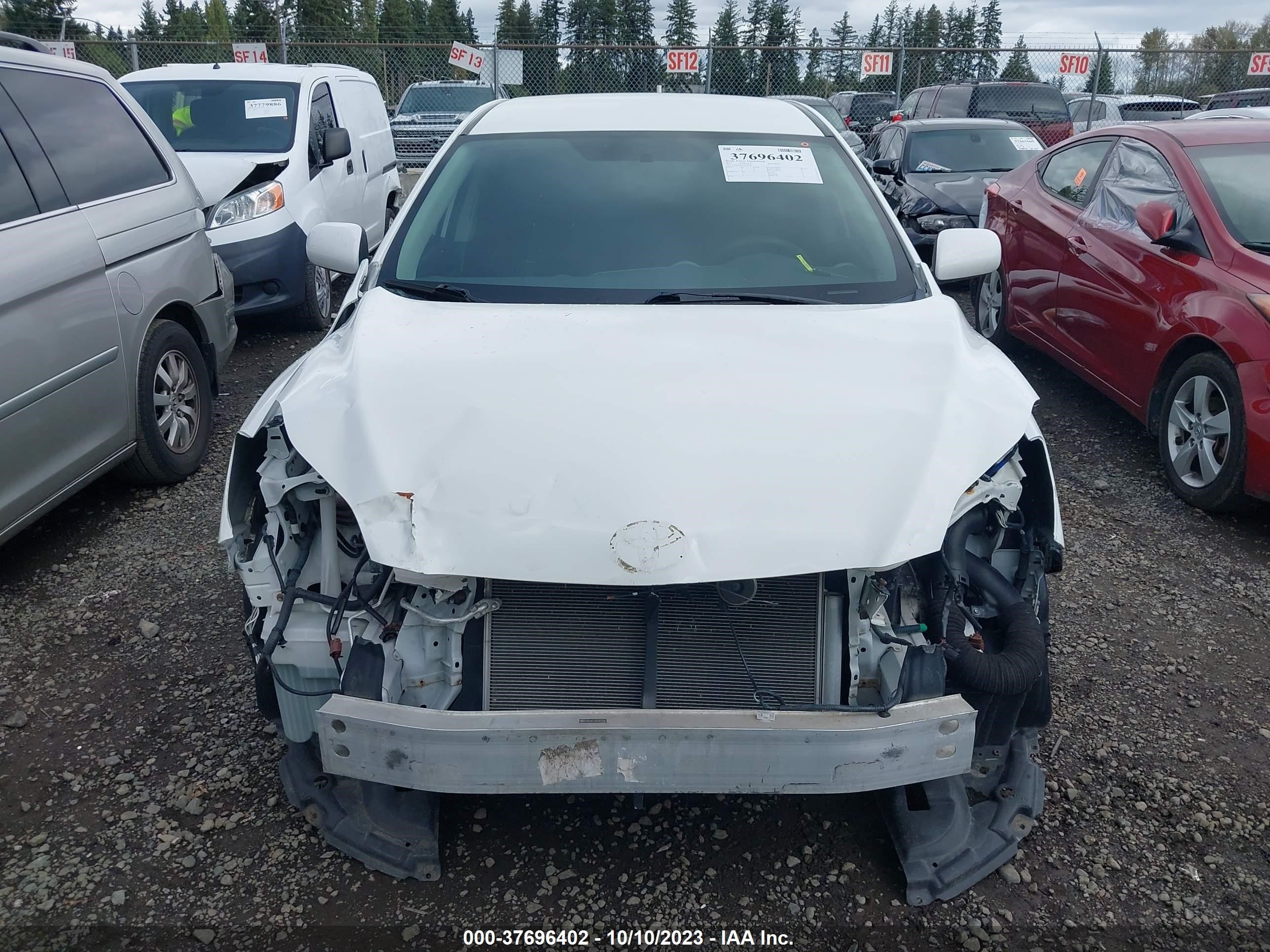 Photo 12 VIN: 2T1KU4EE3DC003706 - TOYOTA MATRIX 