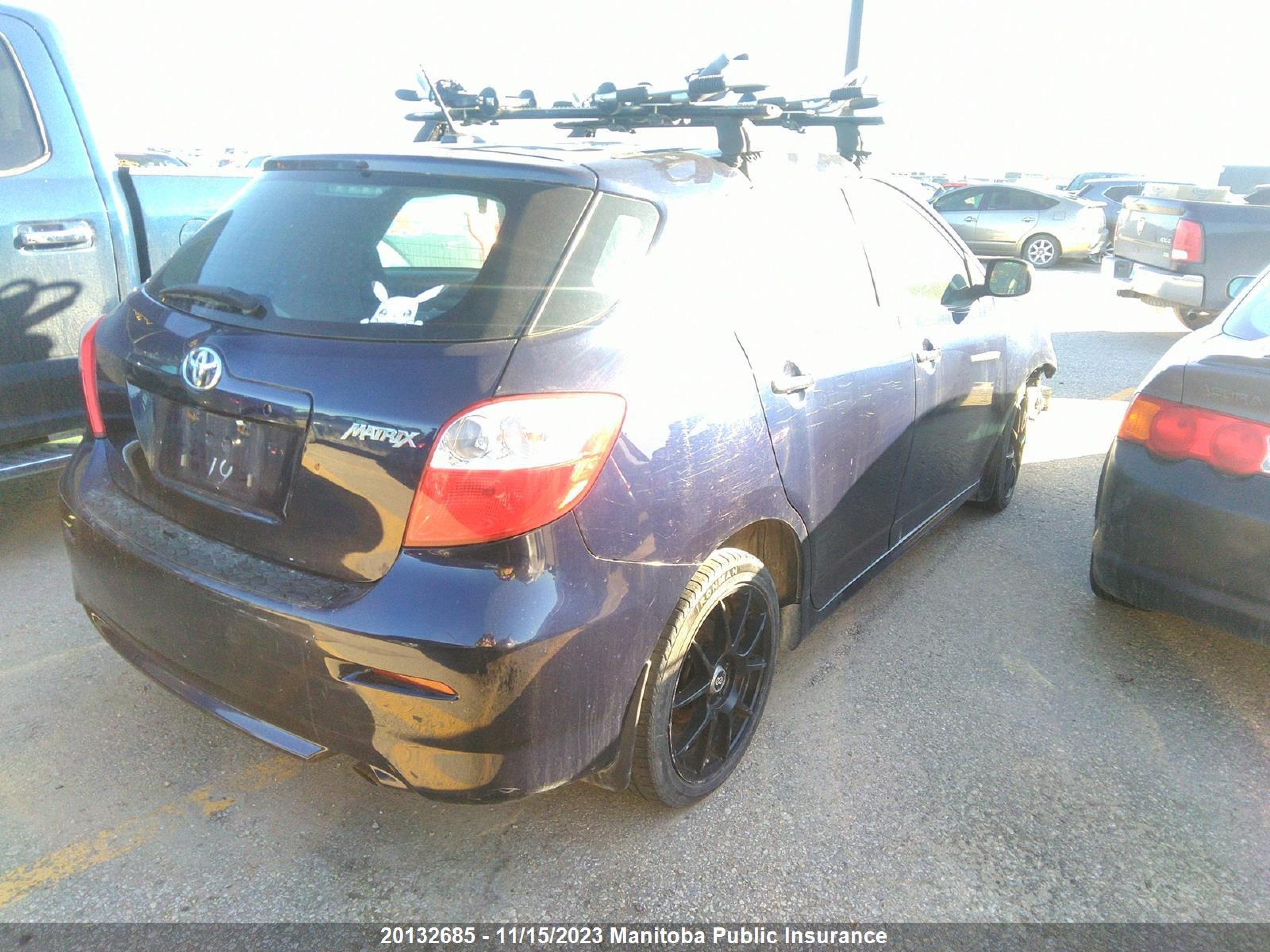 Photo 3 VIN: 2T1KU4EE3DC978786 - TOYOTA MATRIX 