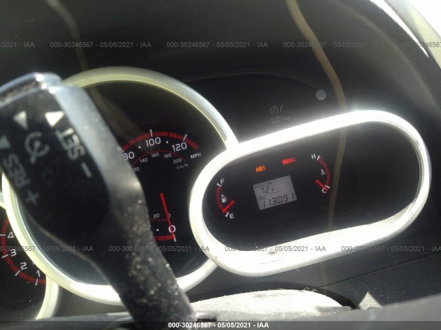 Photo 6 VIN: 2T1KU4EE4AC260952 - TOYOTA MATRIX 