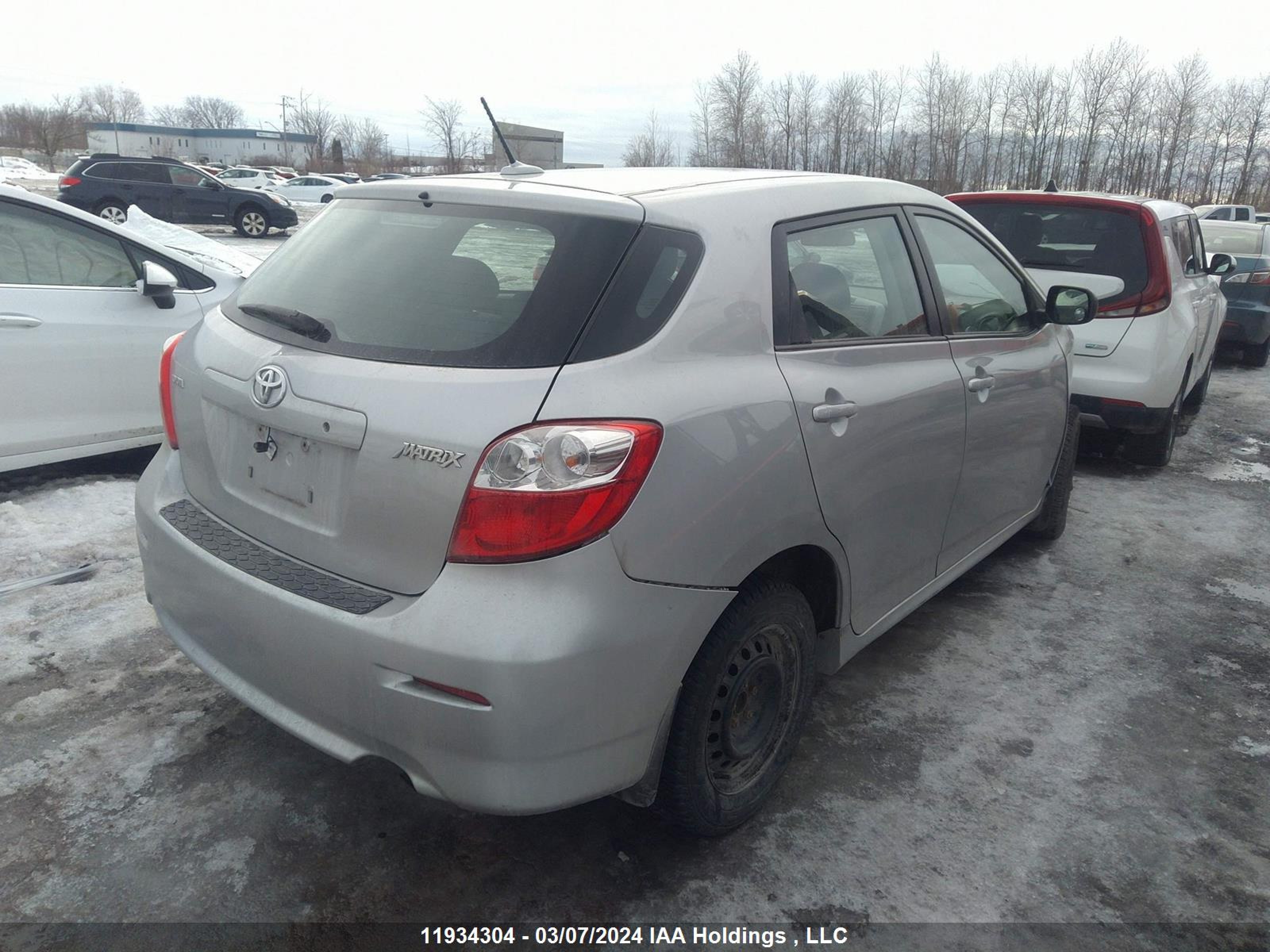 Photo 3 VIN: 2T1KU4EE4AC329509 - TOYOTA NULL 