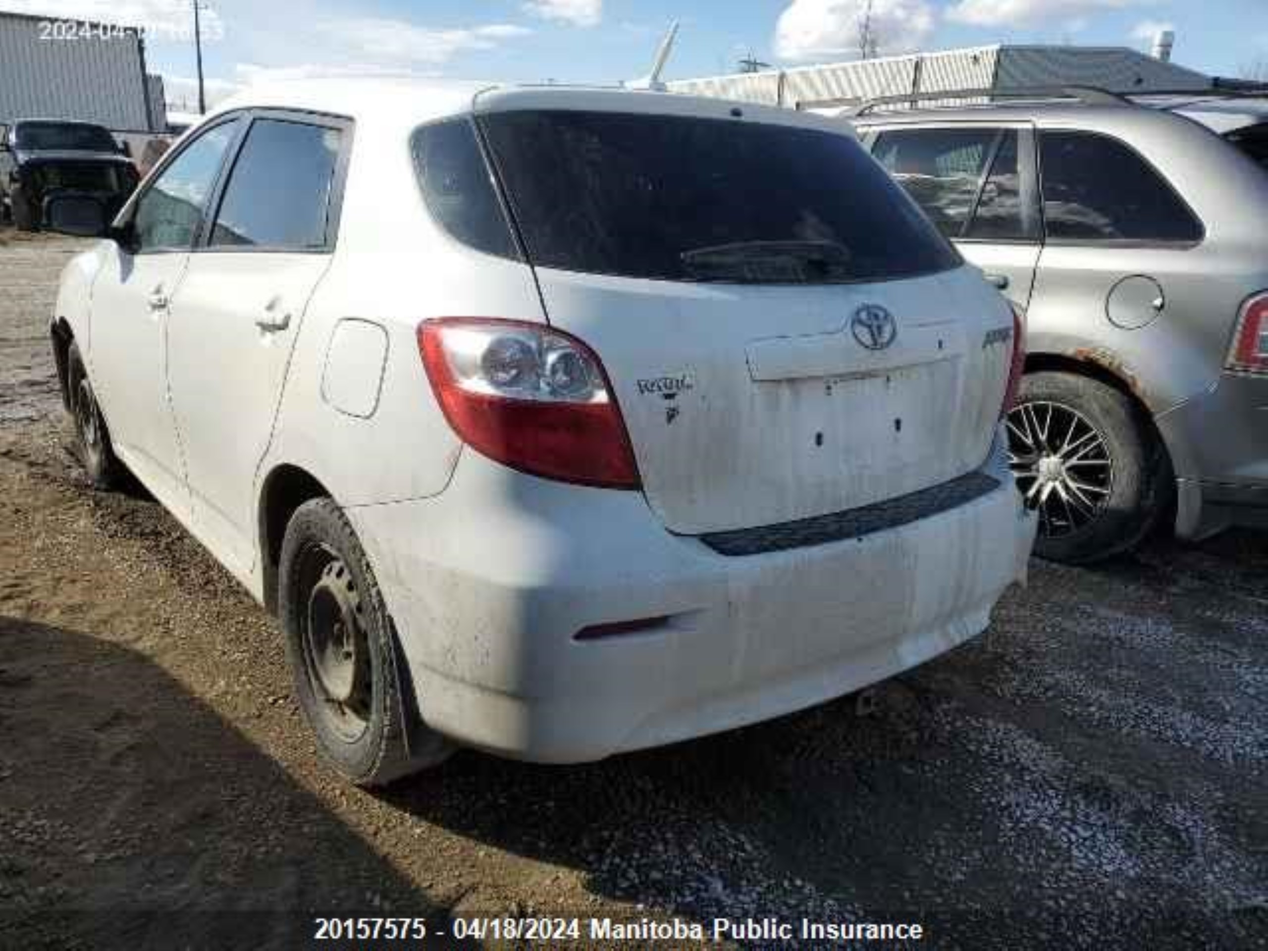 Photo 2 VIN: 2T1KU4EE4AC411059 - TOYOTA MATRIX 