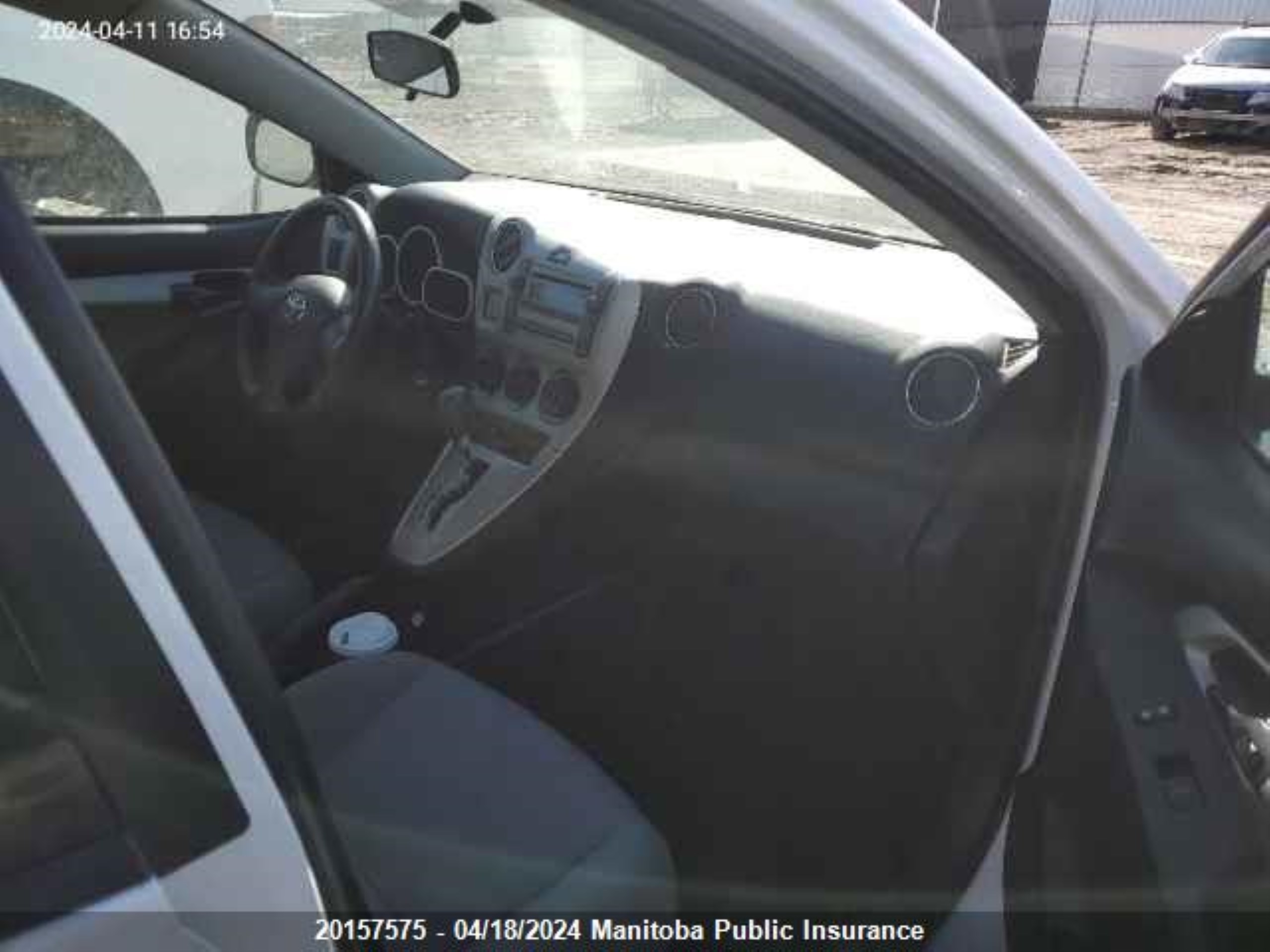 Photo 4 VIN: 2T1KU4EE4AC411059 - TOYOTA MATRIX 