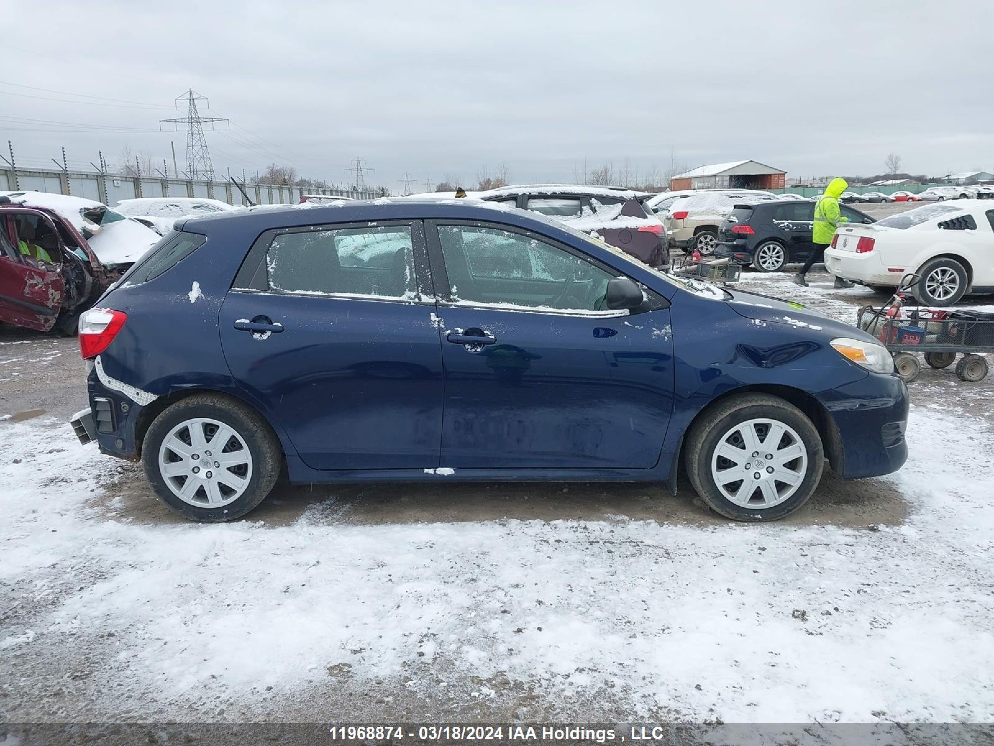 Photo 13 VIN: 2T1KU4EE4DC126849 - TOYOTA MATRIX 