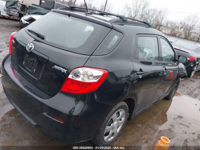 Photo 3 VIN: 2T1KU4EE5AC461582 - TOYOTA MATRIX 