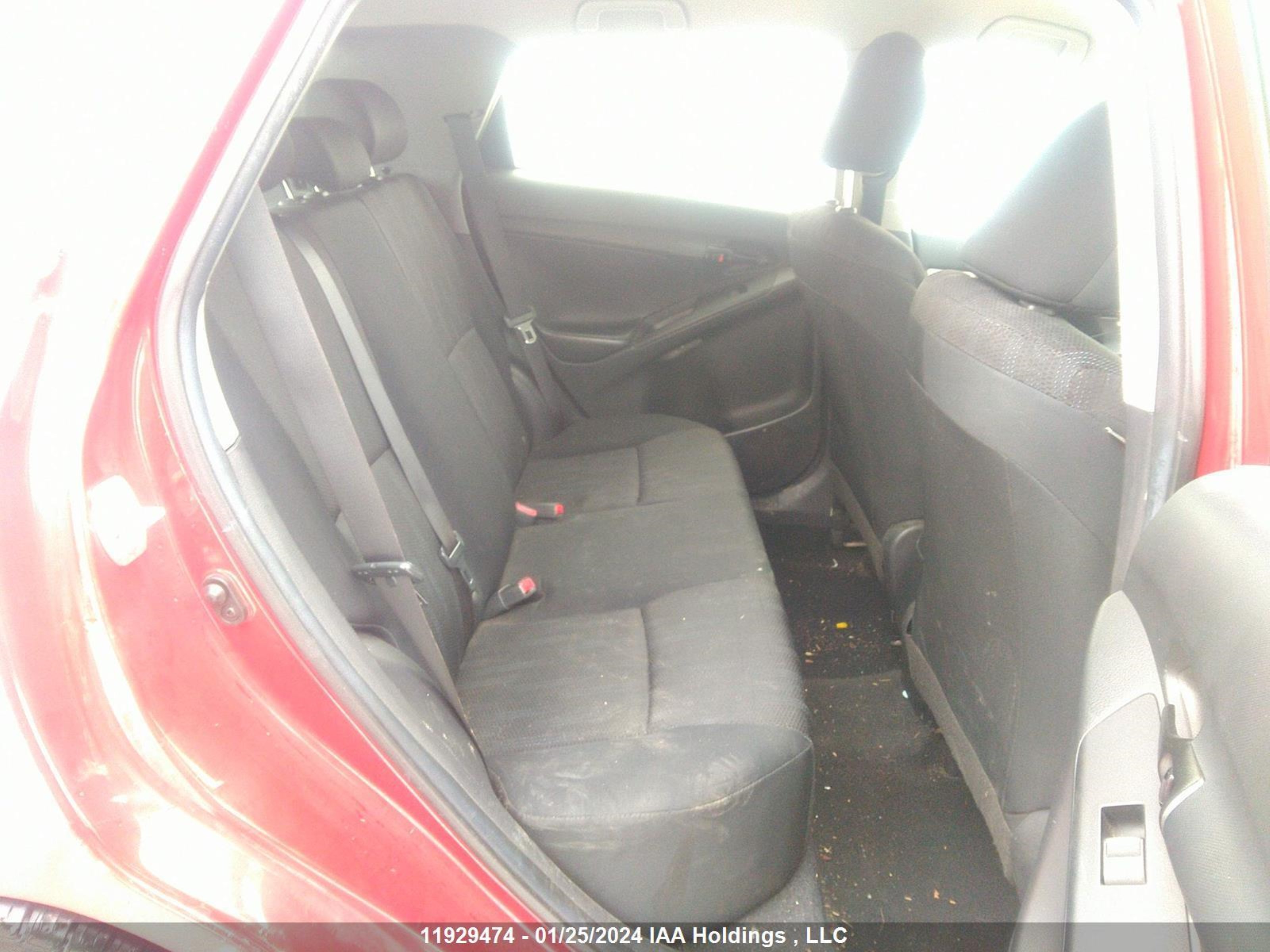 Photo 7 VIN: 2T1KU4EE5DC073577 - TOYOTA MATRIX 