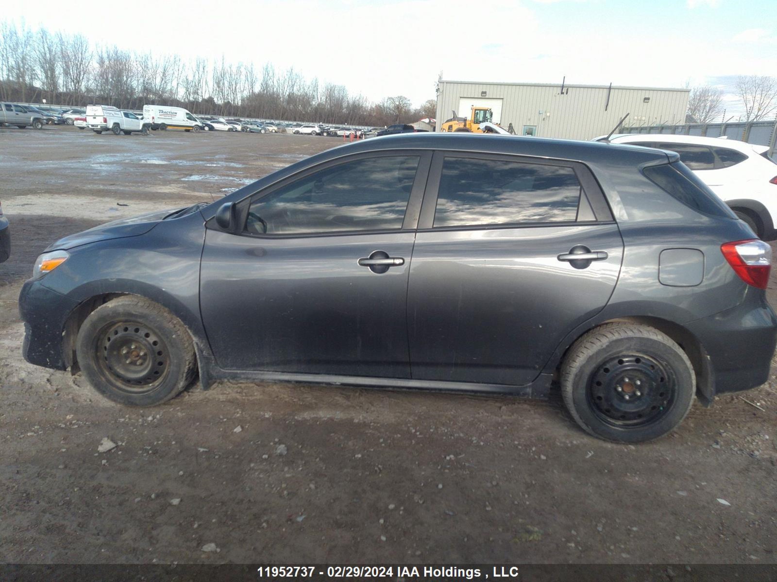 Photo 13 VIN: 2T1KU4EE5DC078391 - TOYOTA MATRIX 