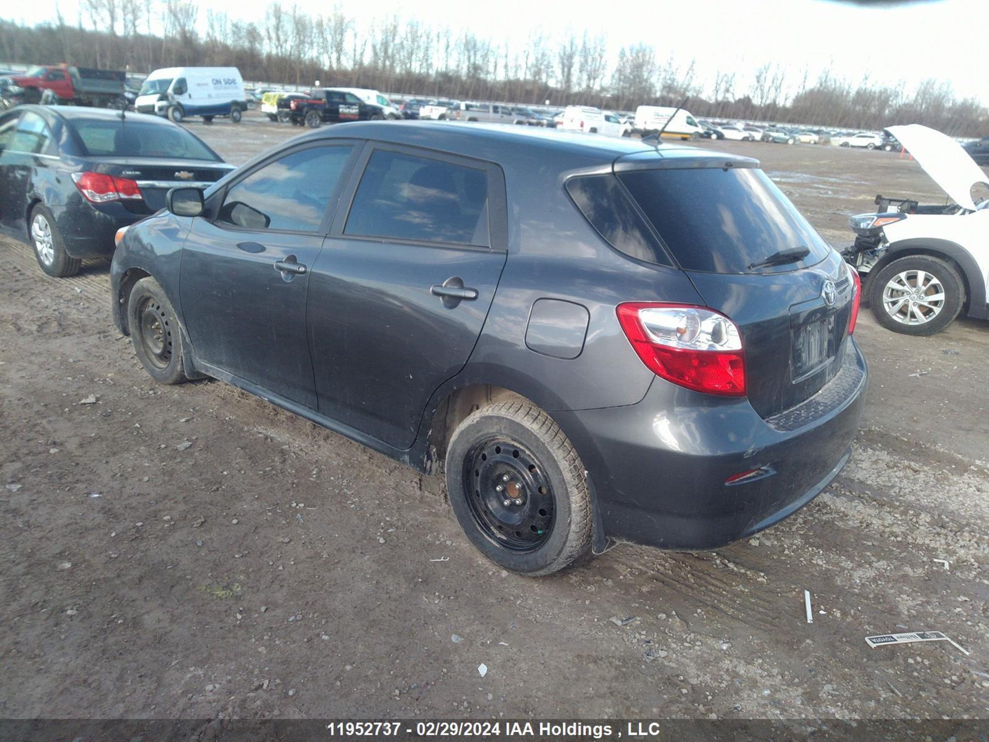 Photo 2 VIN: 2T1KU4EE5DC078391 - TOYOTA MATRIX 