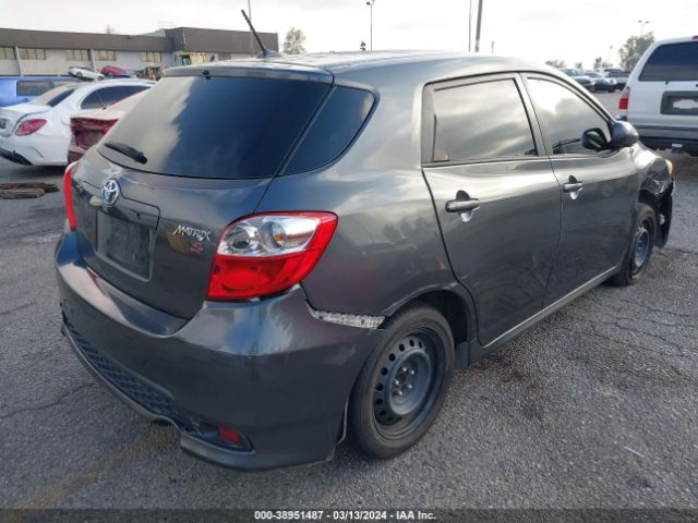 Photo 3 VIN: 2T1KU4EE5DC949581 - TOYOTA MATRIX 