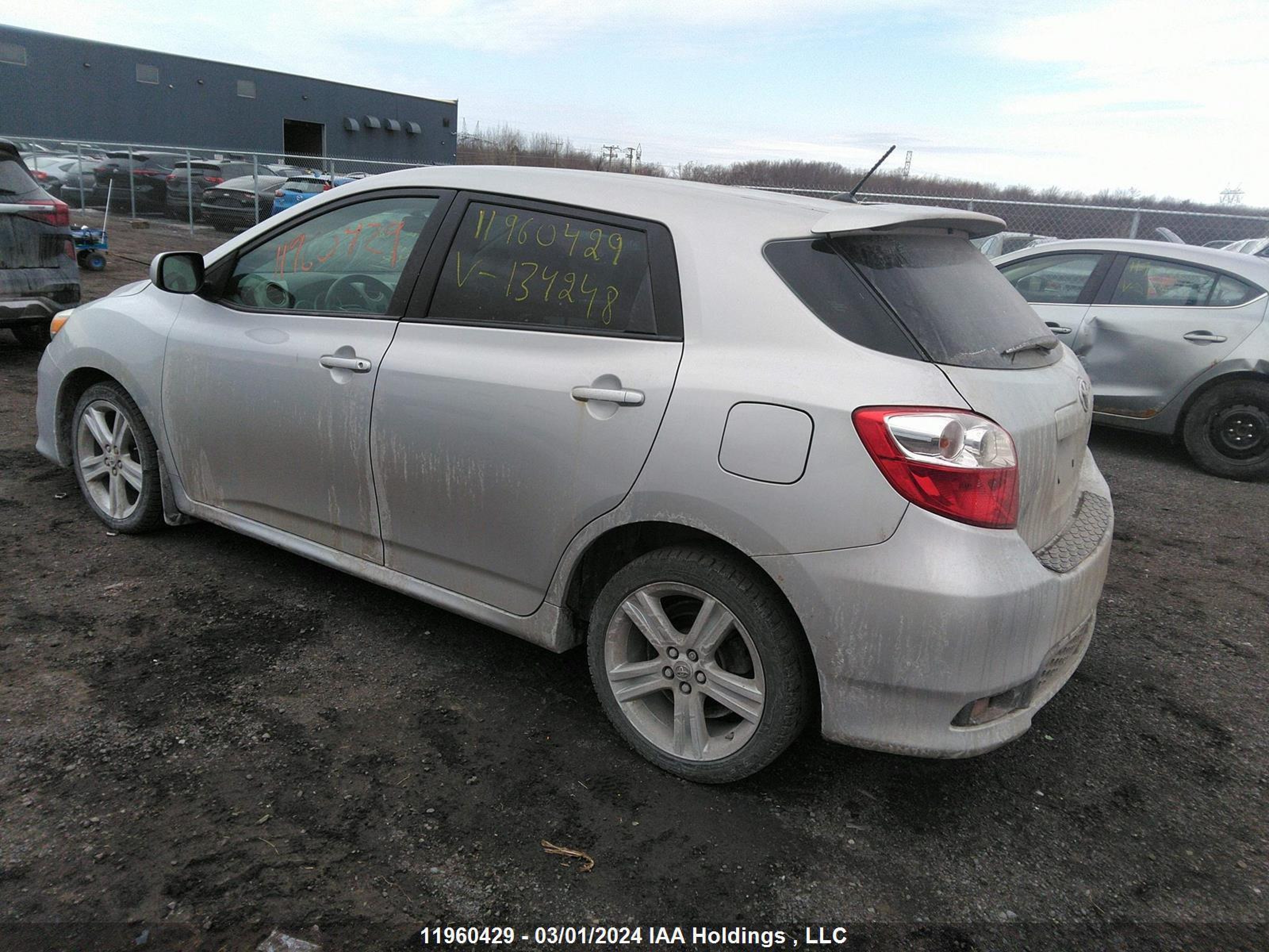 Photo 2 VIN: 2T1KU4EE5EC134248 - TOYOTA MATRIX 