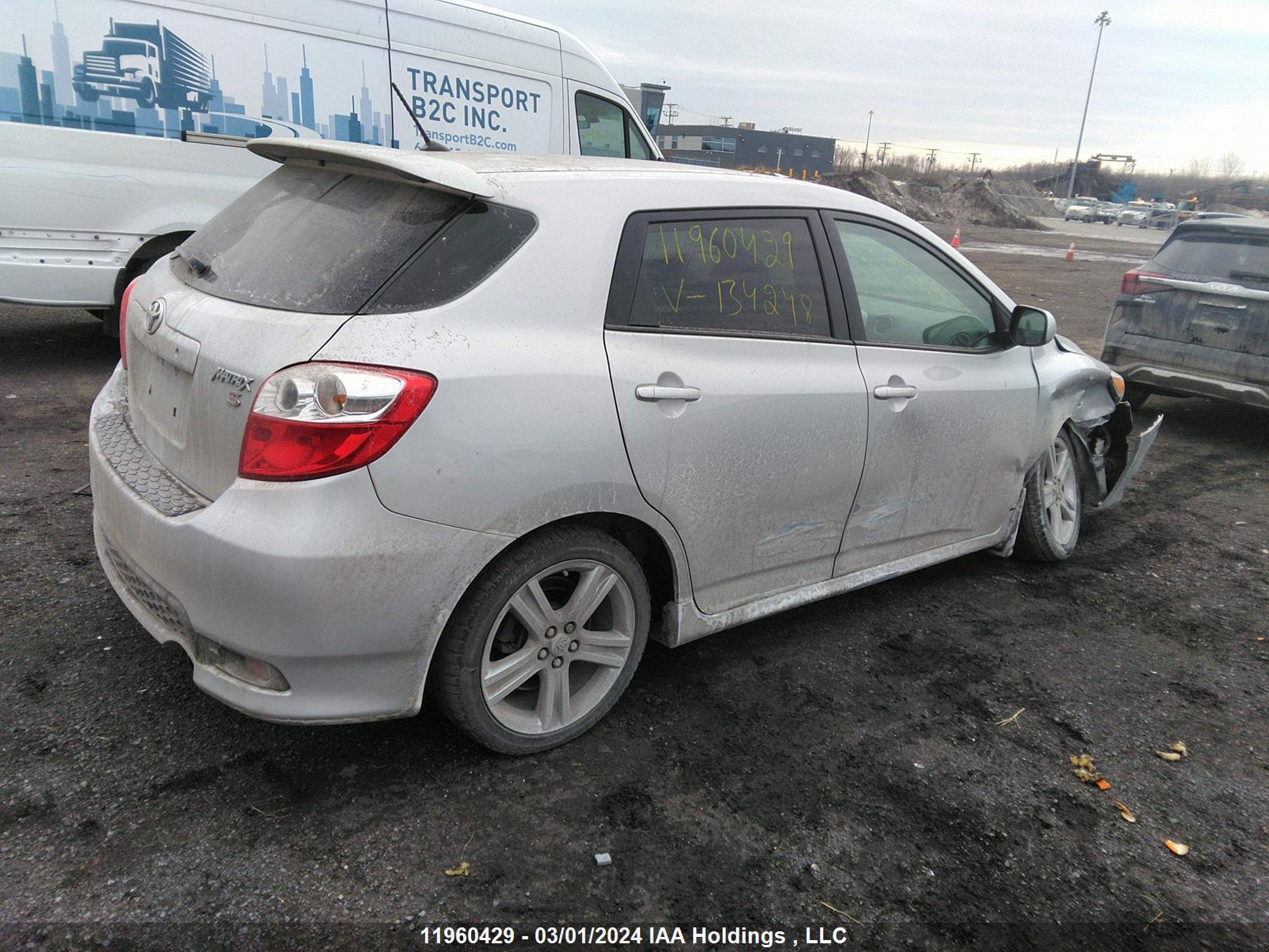 Photo 3 VIN: 2T1KU4EE5EC134248 - TOYOTA MATRIX 