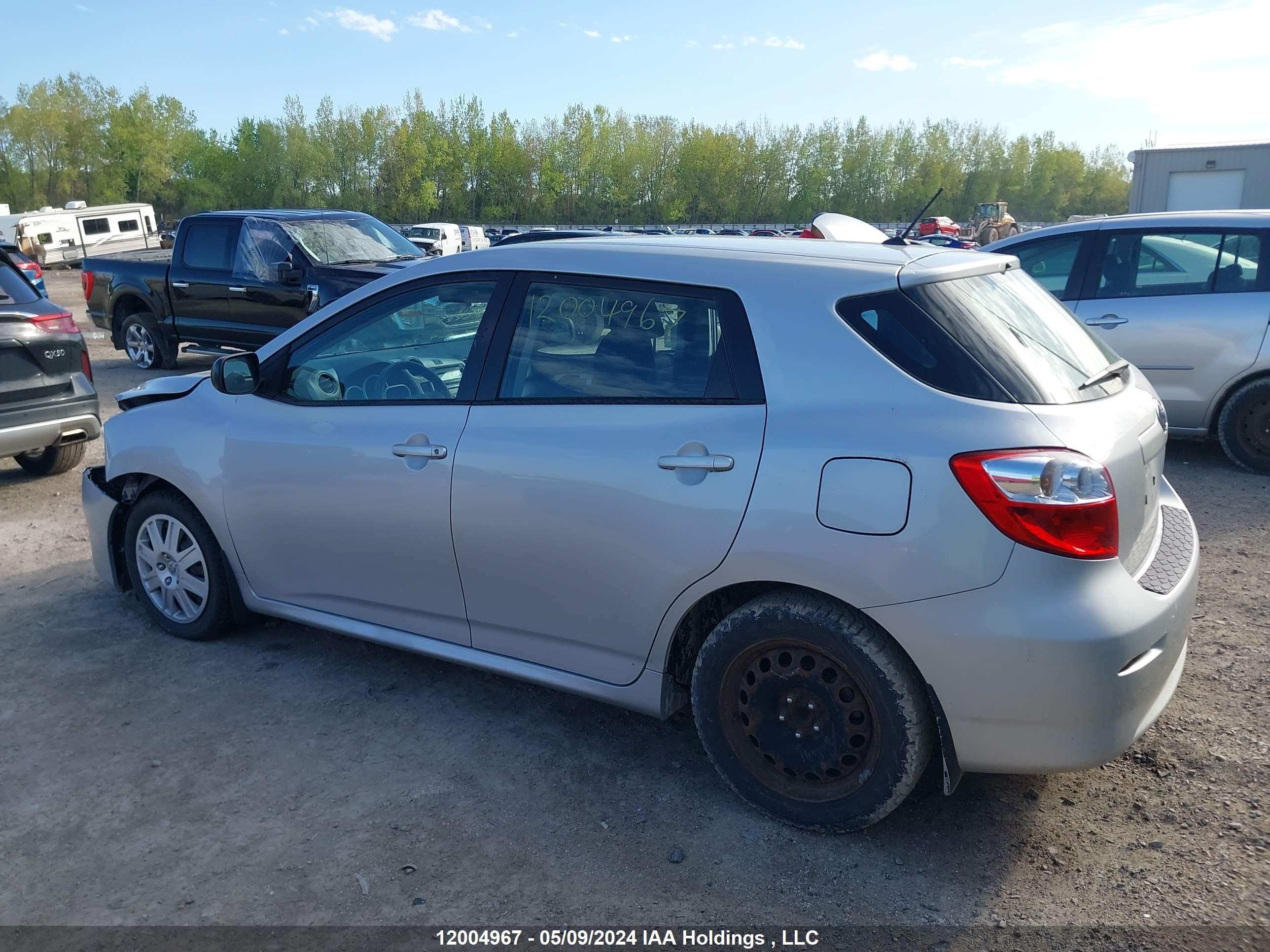 Photo 13 VIN: 2T1KU4EE5EC136887 - TOYOTA MATRIX 