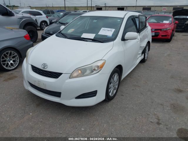 Photo 1 VIN: 2T1KU4EE6AC268485 - TOYOTA MATRIX 