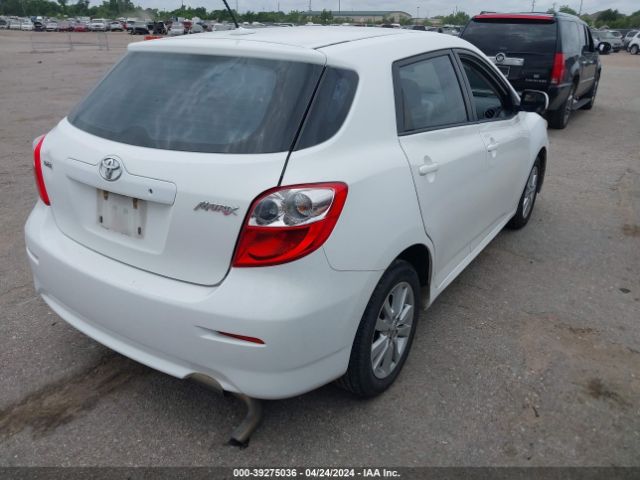 Photo 3 VIN: 2T1KU4EE6AC268485 - TOYOTA MATRIX 