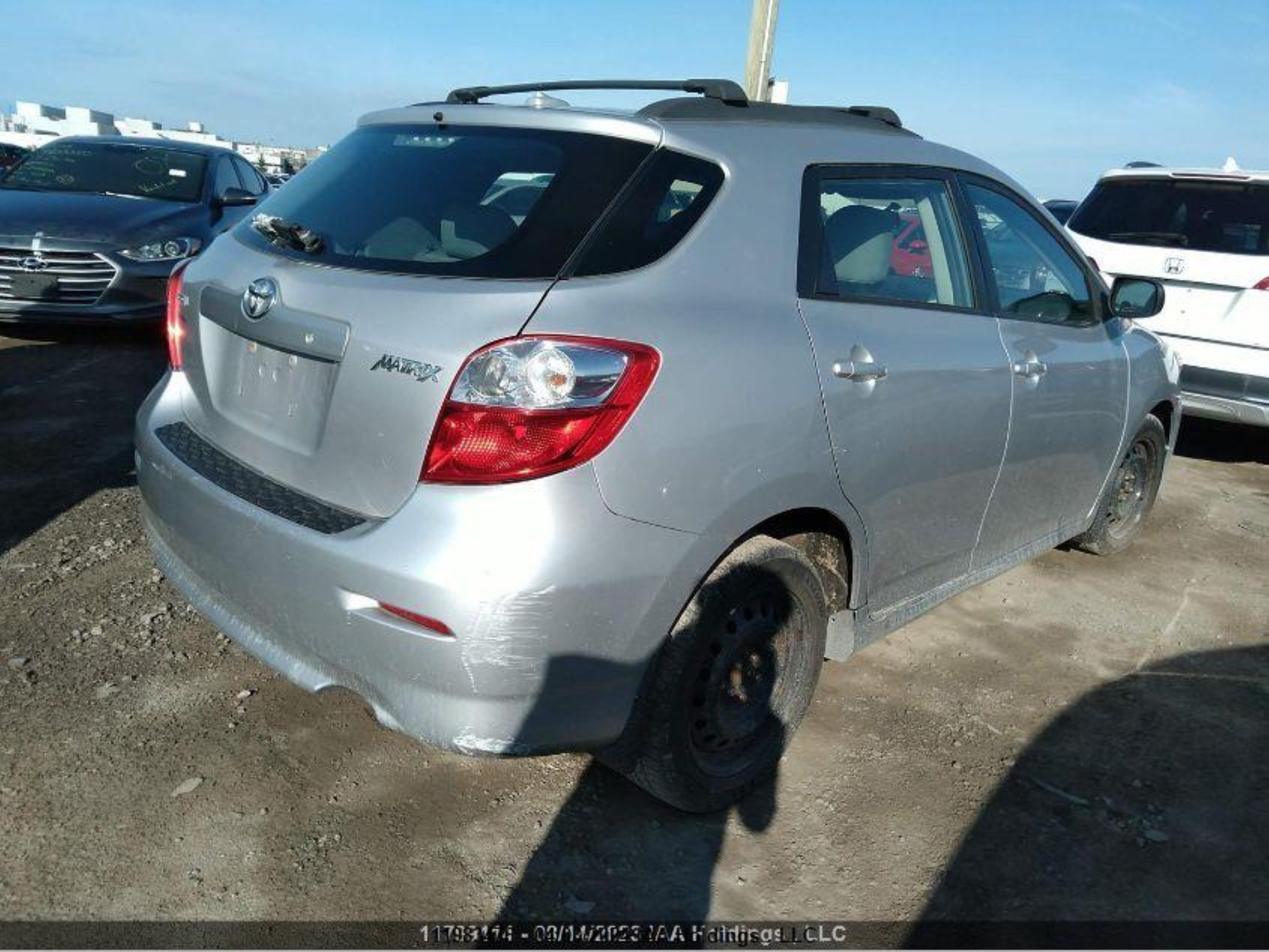 Photo 3 VIN: 2T1KU4EE6AC365332 - TOYOTA MATRIX 