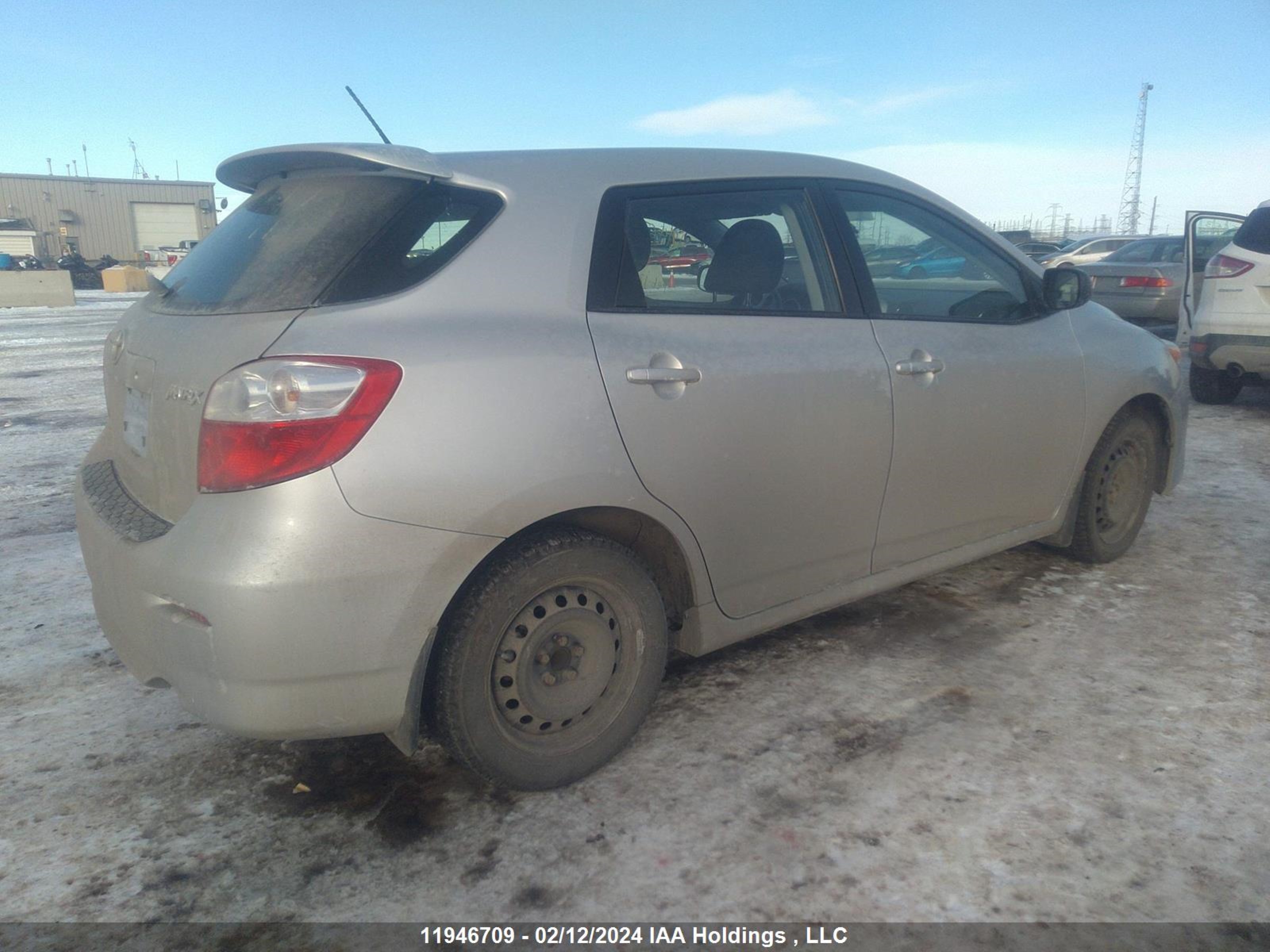 Photo 3 VIN: 2T1KU4EE6AC431698 - TOYOTA MATRIX 