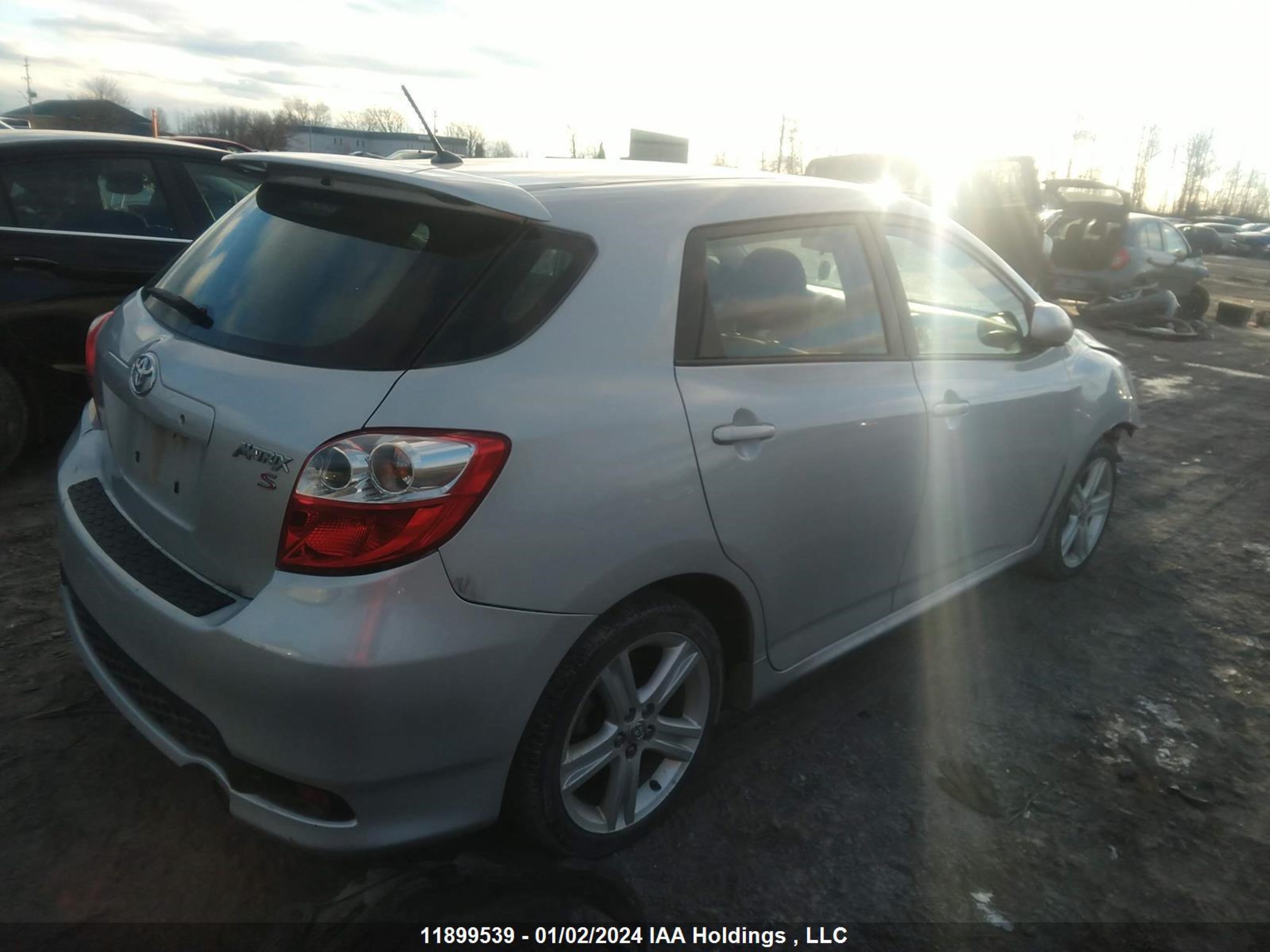 Photo 3 VIN: 2T1KU4EE7EC128807 - TOYOTA MATRIX 