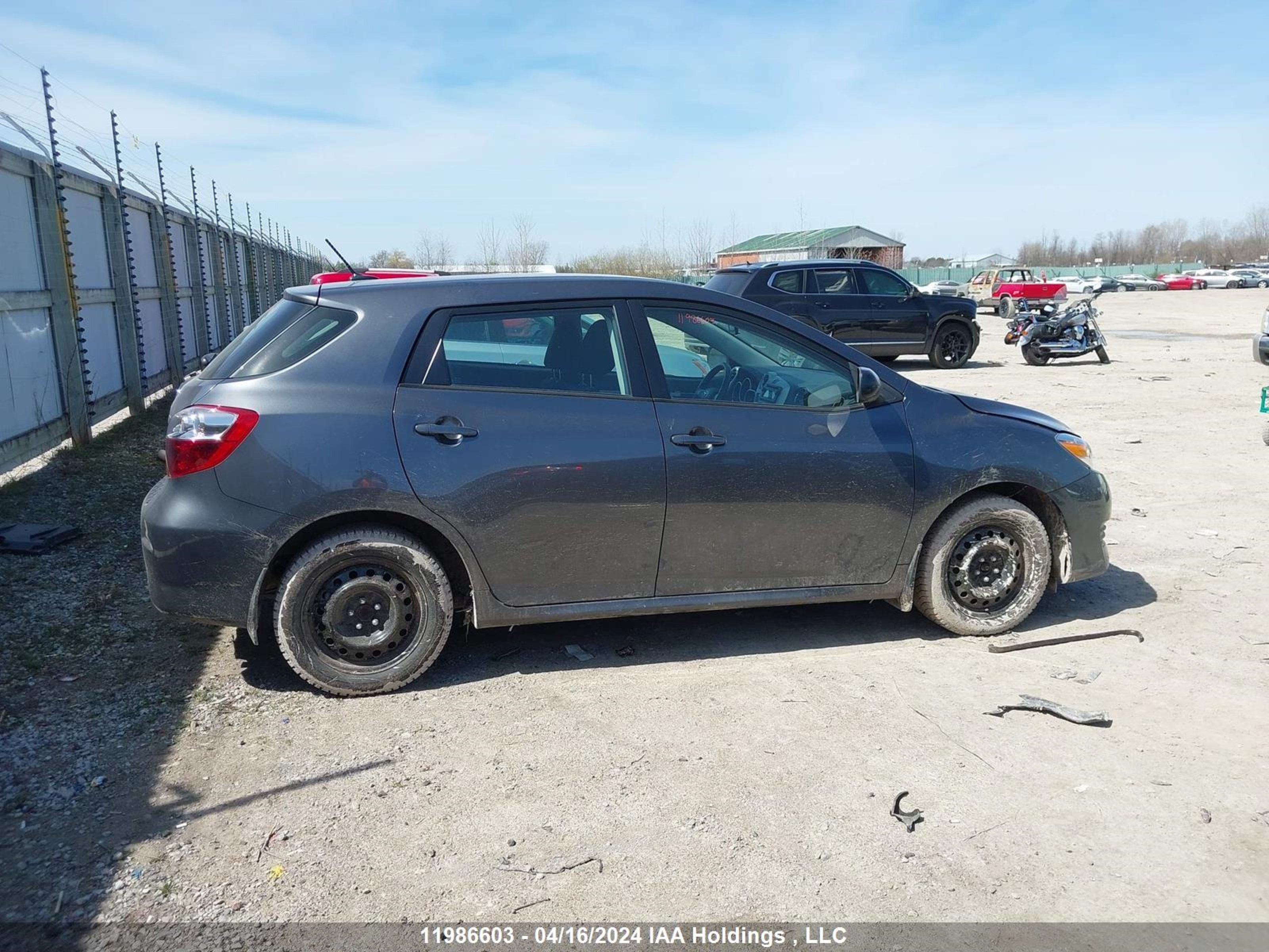 Photo 12 VIN: 2T1KU4EE8DC947520 - TOYOTA MATRIX 