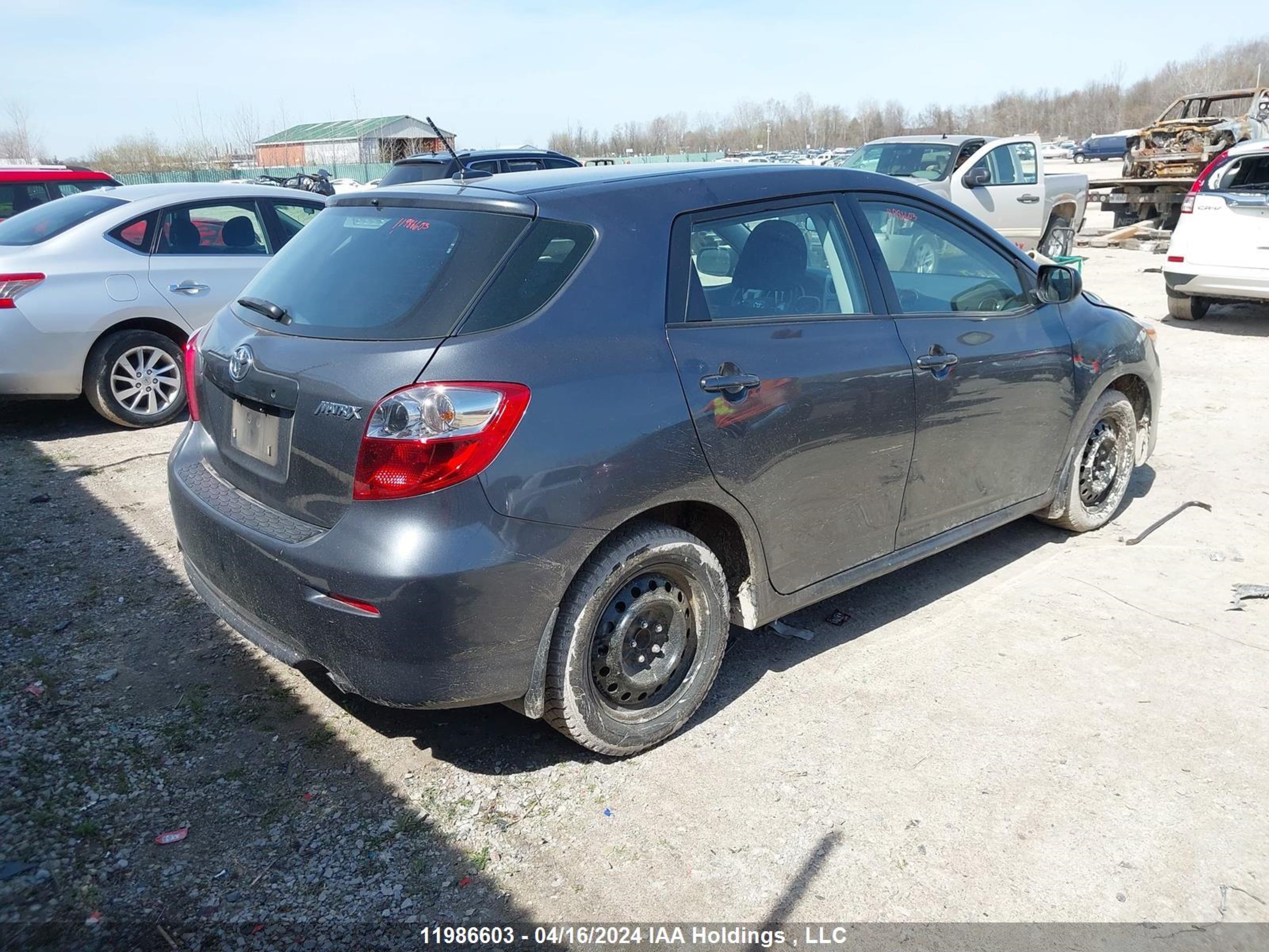 Photo 3 VIN: 2T1KU4EE8DC947520 - TOYOTA MATRIX 