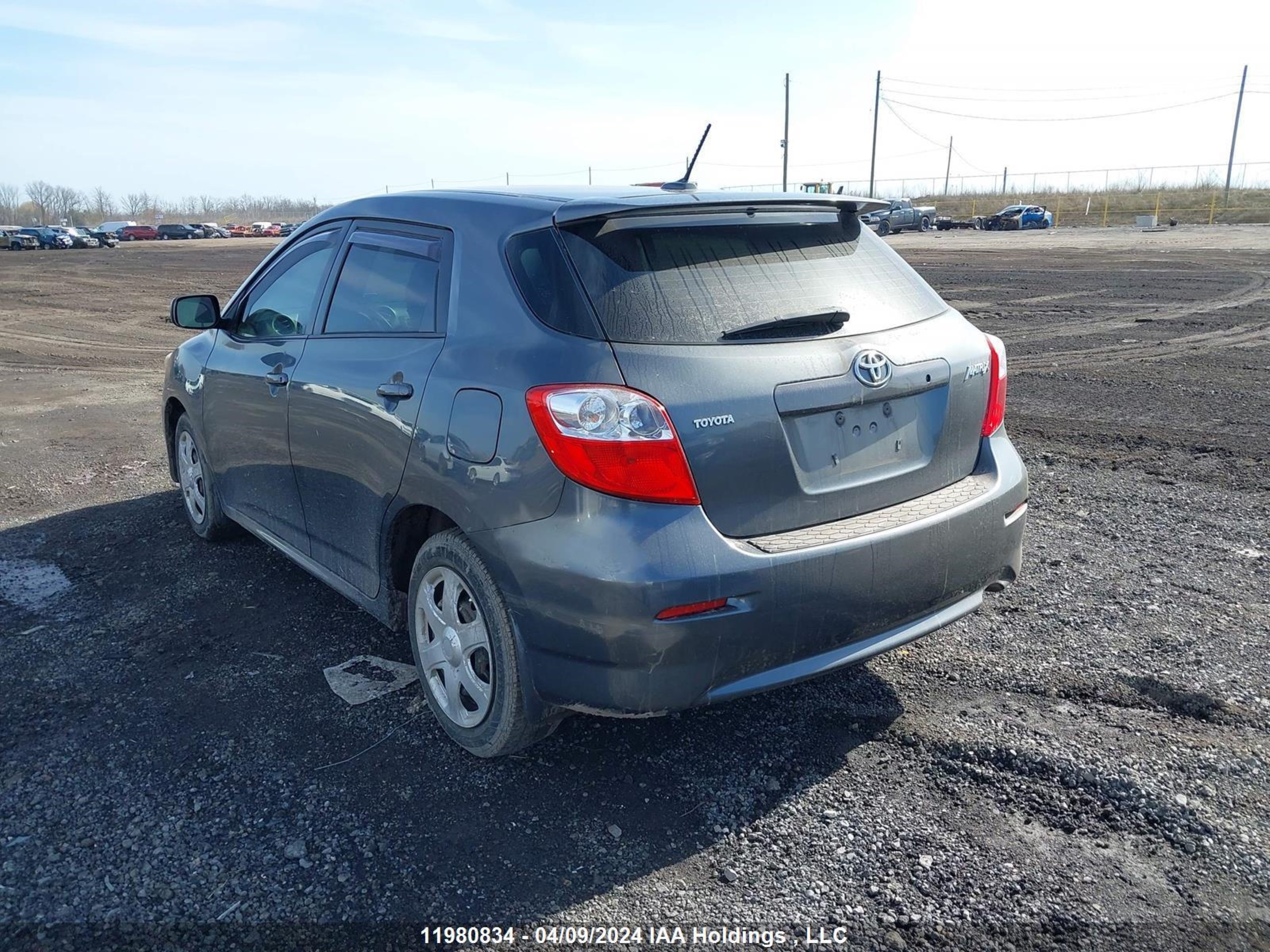 Photo 2 VIN: 2T1KU4EE9AC237702 - TOYOTA MATRIX 