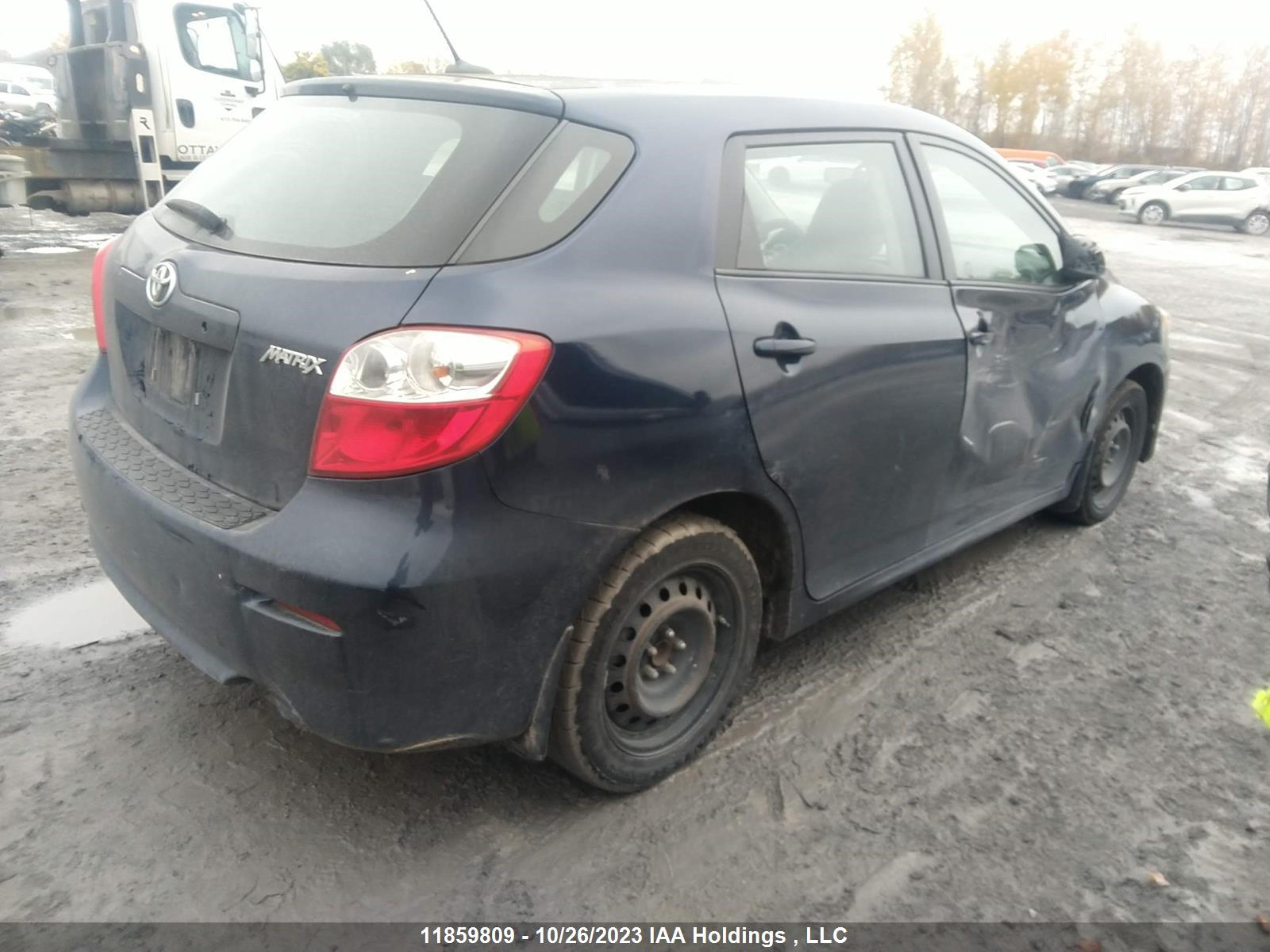 Photo 3 VIN: 2T1KU4EE9CC803697 - TOYOTA MATRIX 