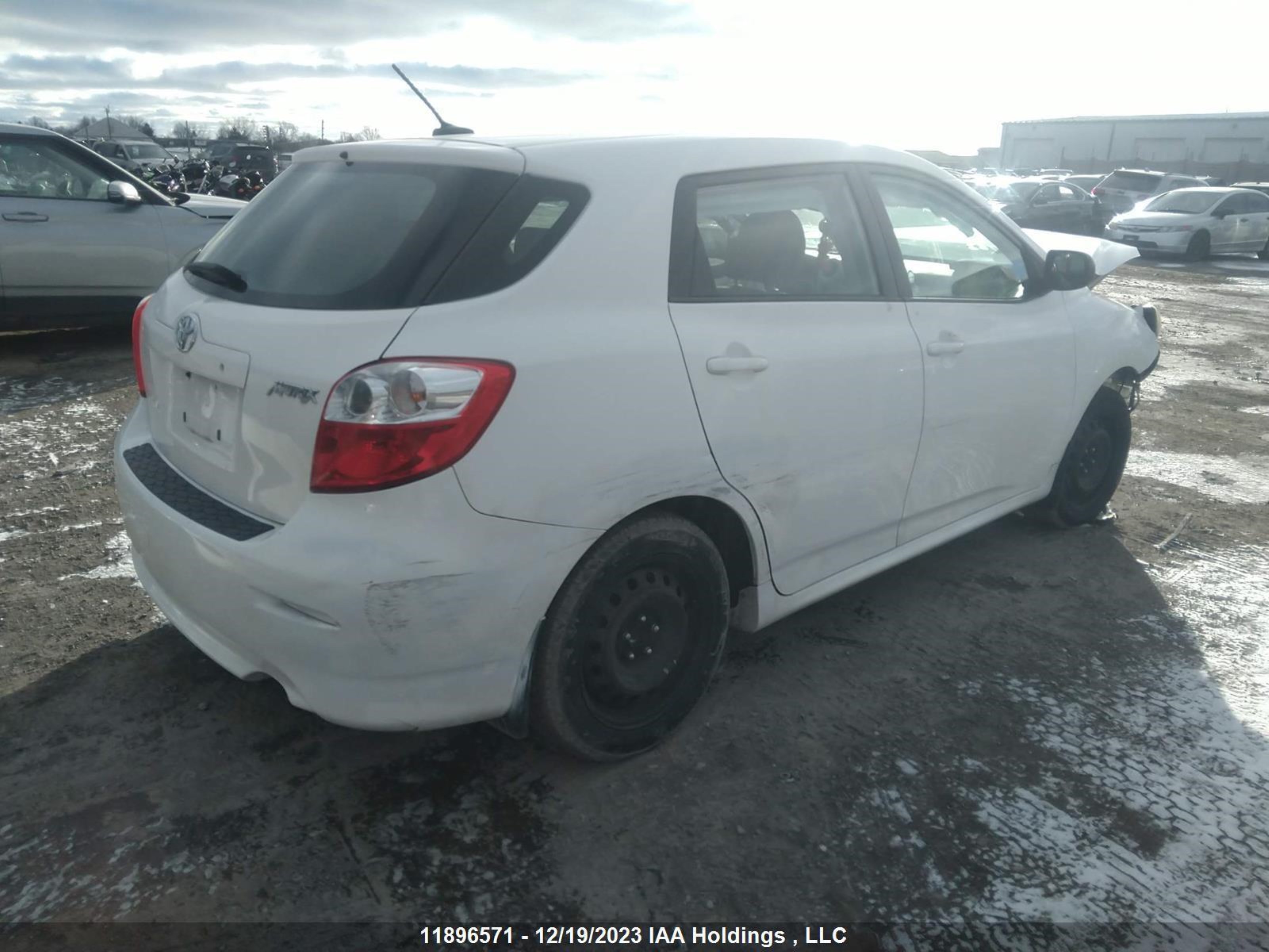 Photo 3 VIN: 2T1KU4EE9CC819981 - TOYOTA MATRIX 