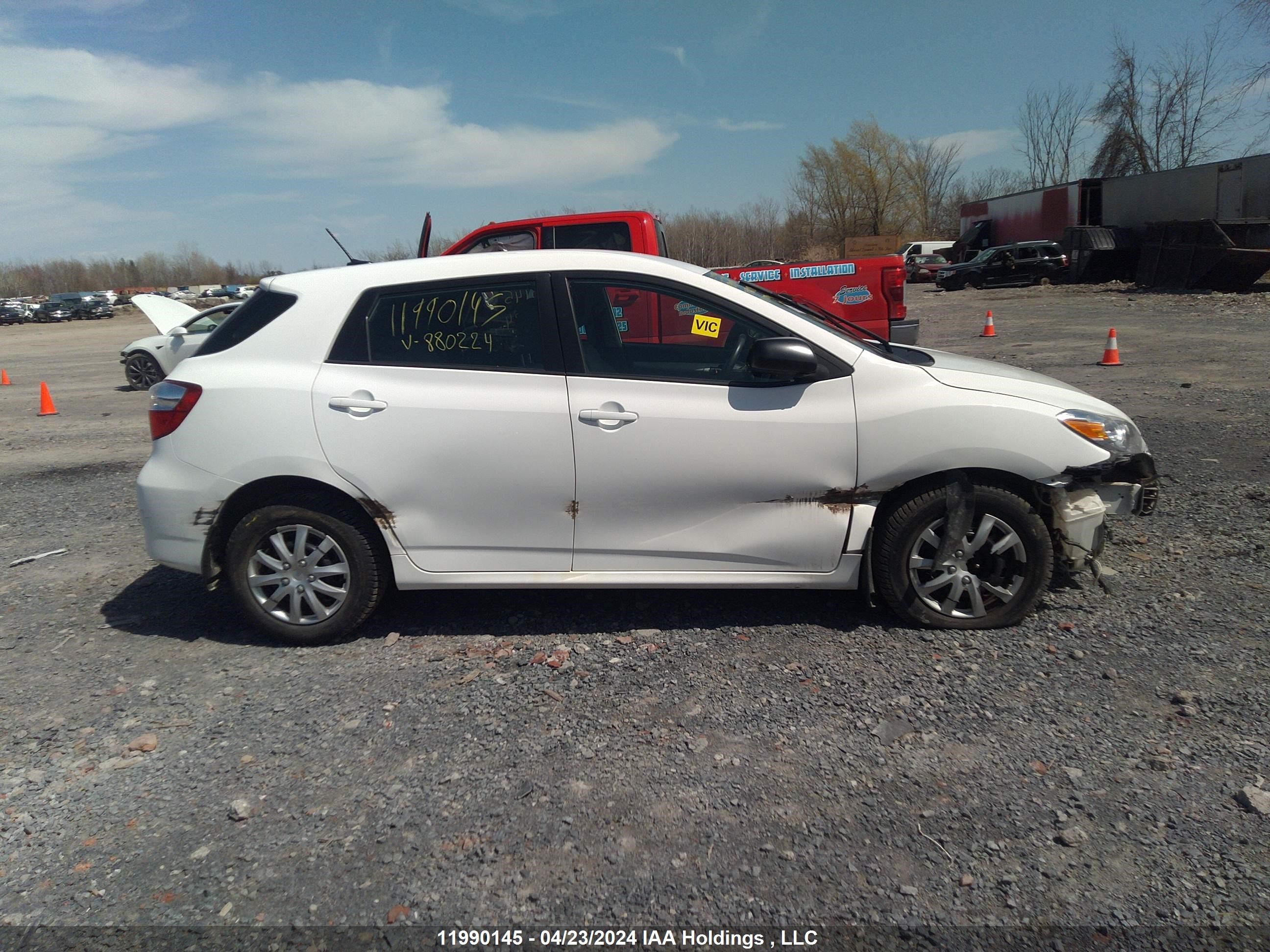 Photo 12 VIN: 2T1KU4EEXCC880224 - TOYOTA MATRIX 